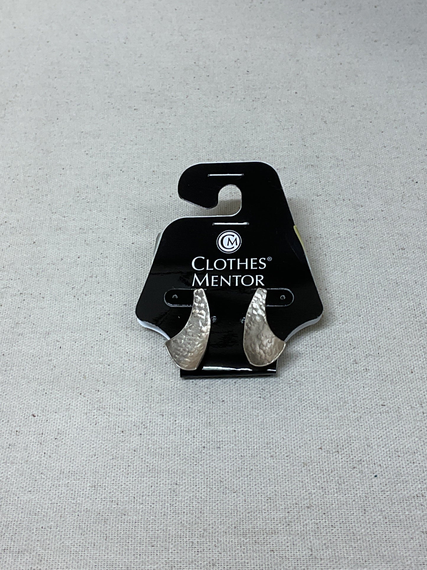 Earrings Dangle/Drop By Clothes Mentor In Silver