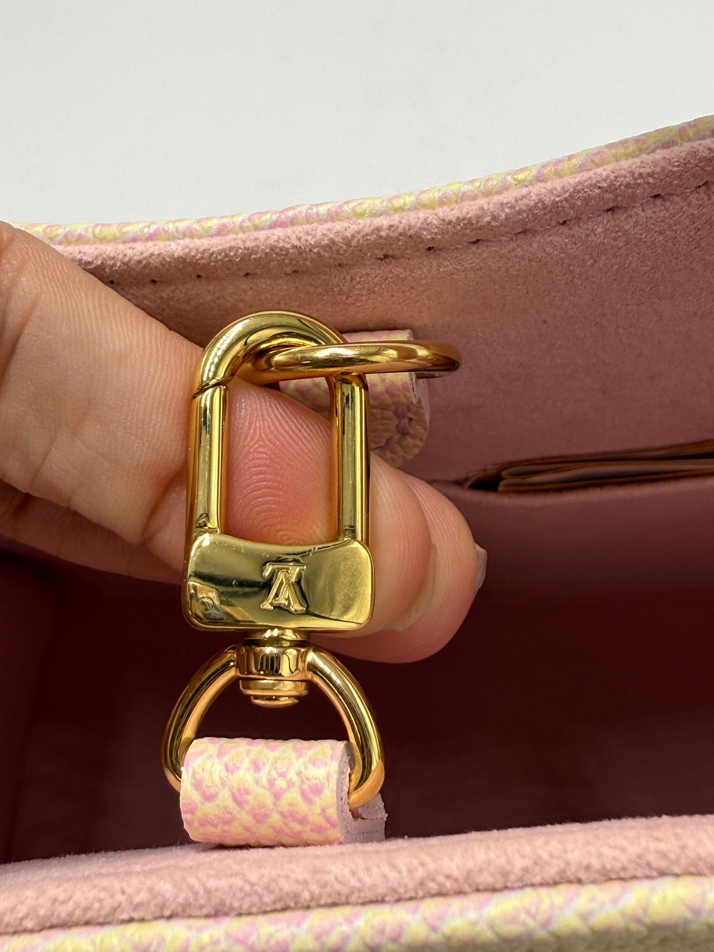 Louis Vuitton On The Go PM Summer Stardust Designer Luxury Handbag