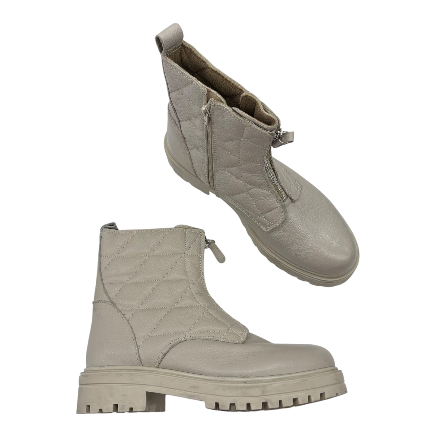 Boots Ankle Flats By Clothes Mentor In Tan, Size:9.5