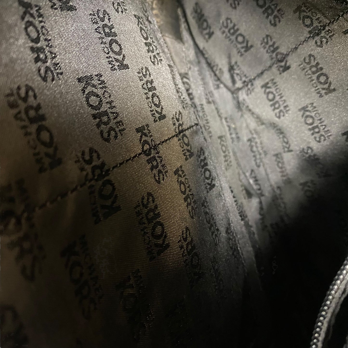 Handbag Designer By Michael Kors In Black, Size:Medium