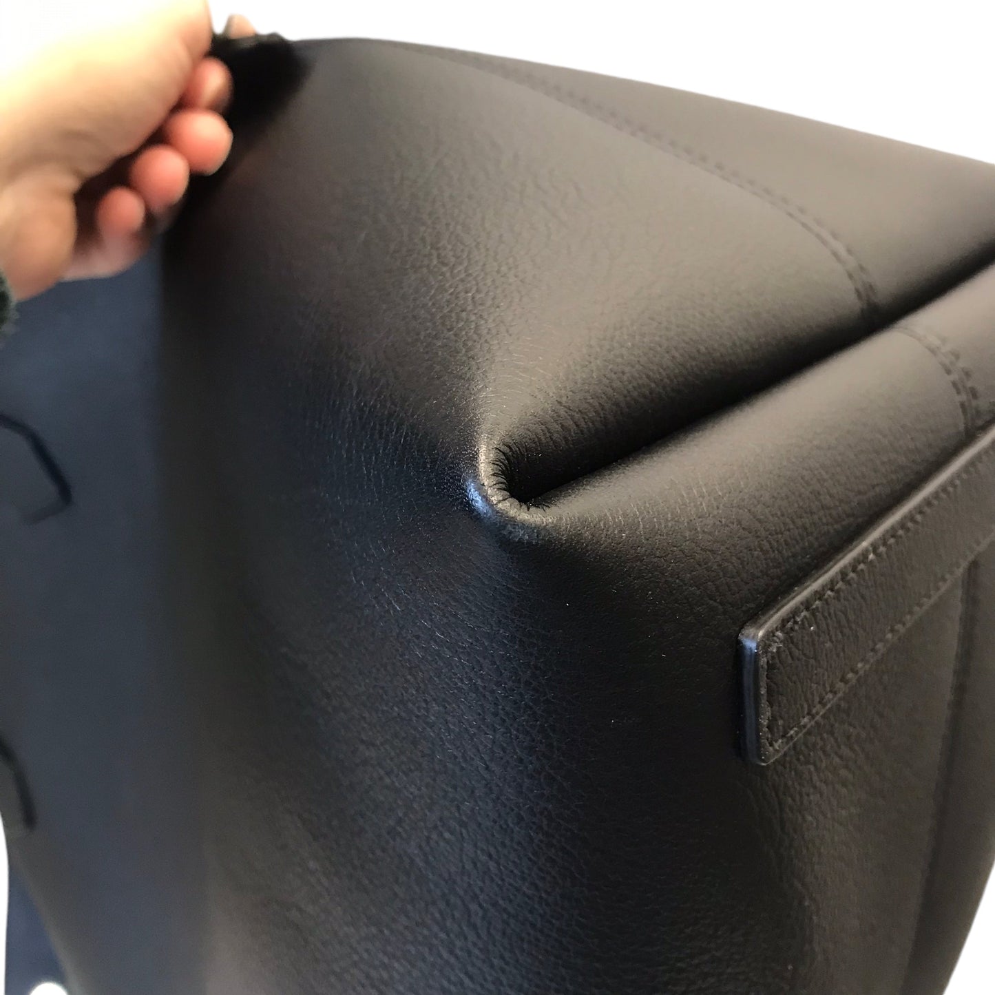 Tote Luxury Designer By Burberry In Black, Size:Large