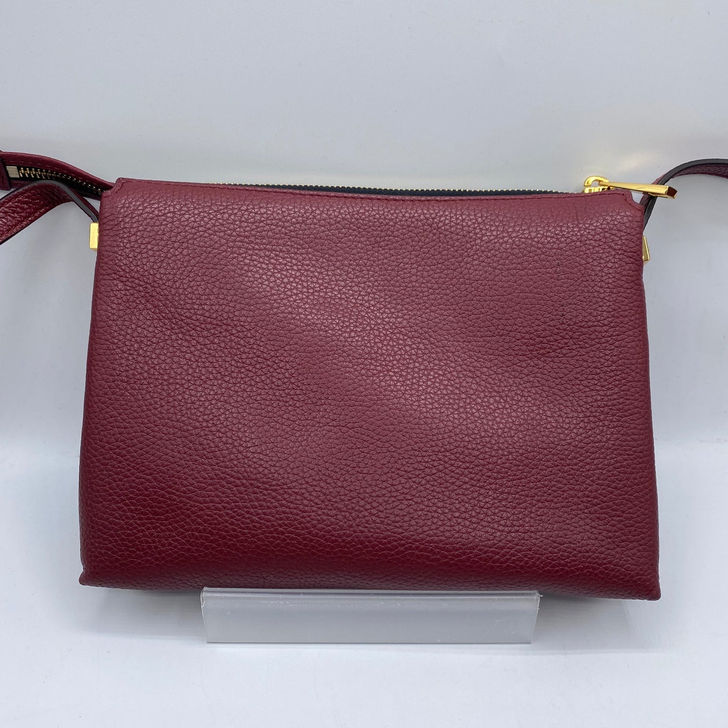 Marc Jacobs In MAROON, Size: MEDIUM