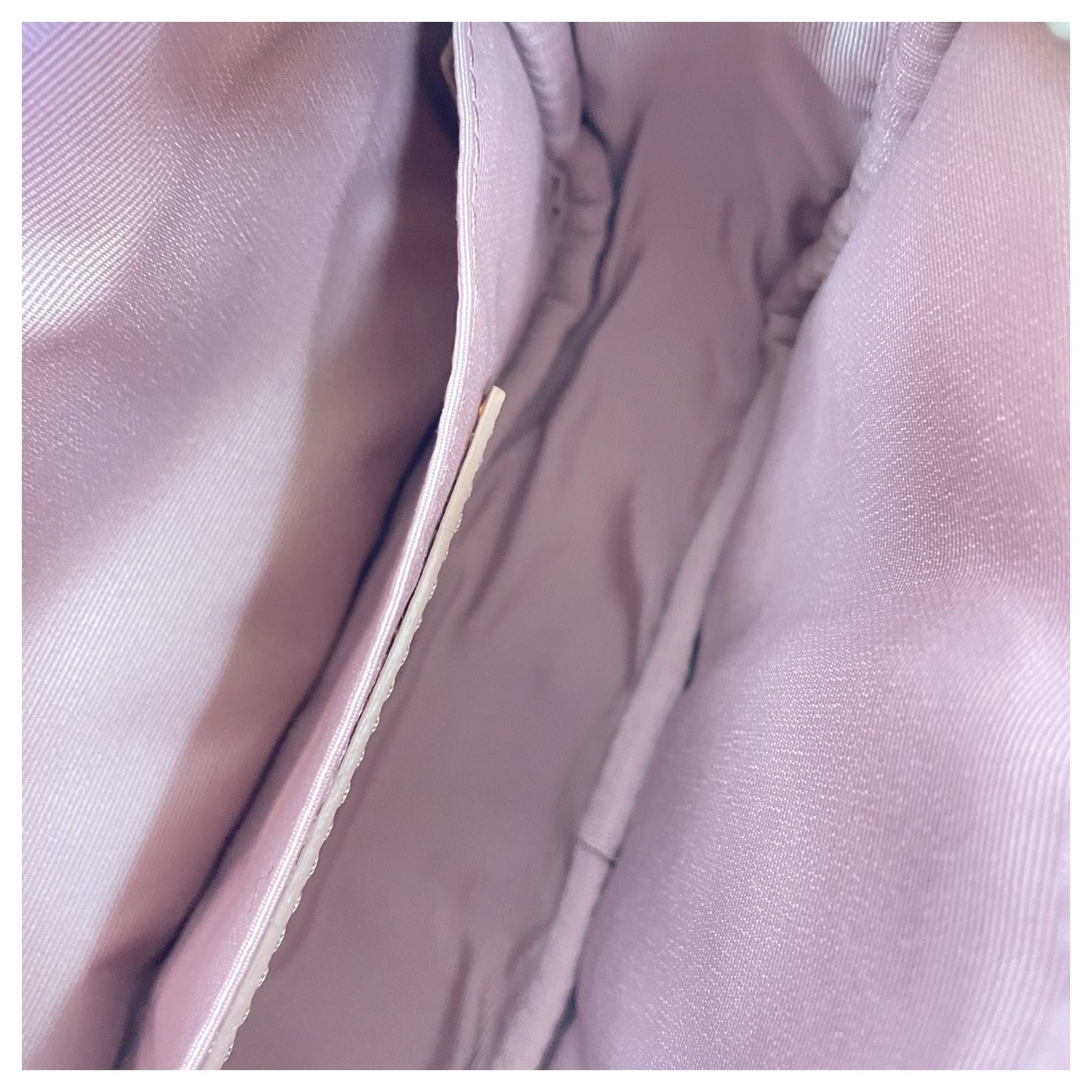 Handbag Luxury Designer By Marc Jacobs In Beige, Size:Small