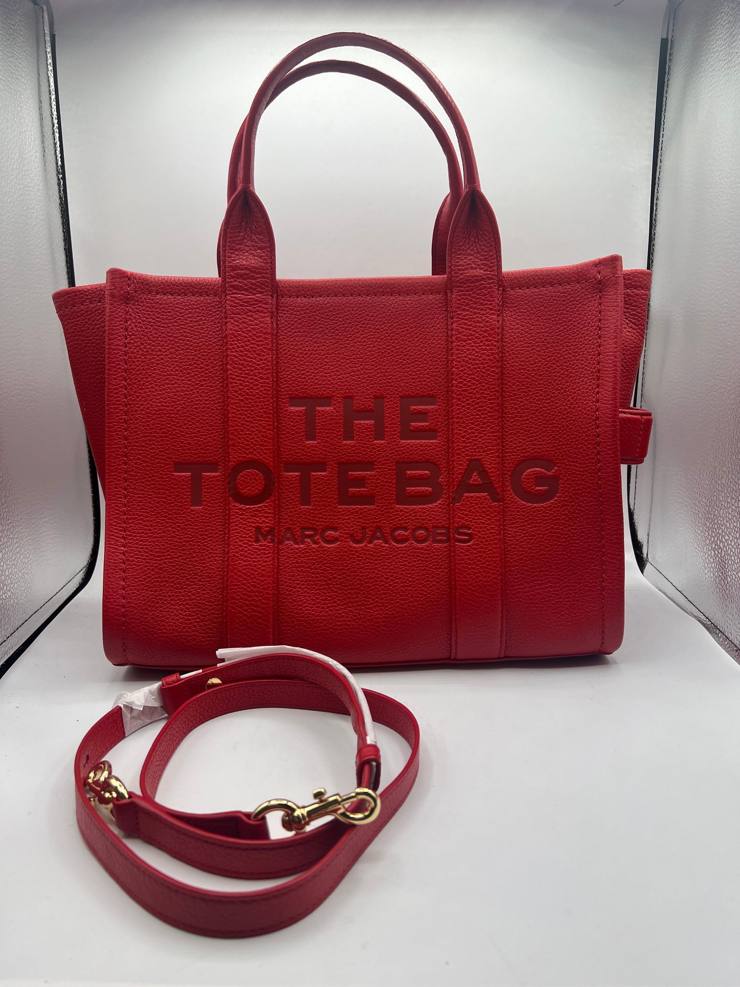 TOTE LUXURY DESIGNER by MARC JACOBS In RED, Size: LARGE