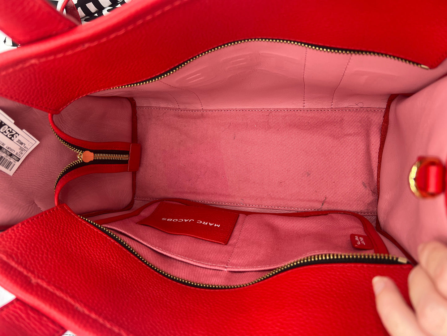 TOTE LUXURY DESIGNER by MARC JACOBS In RED, Size: LARGE