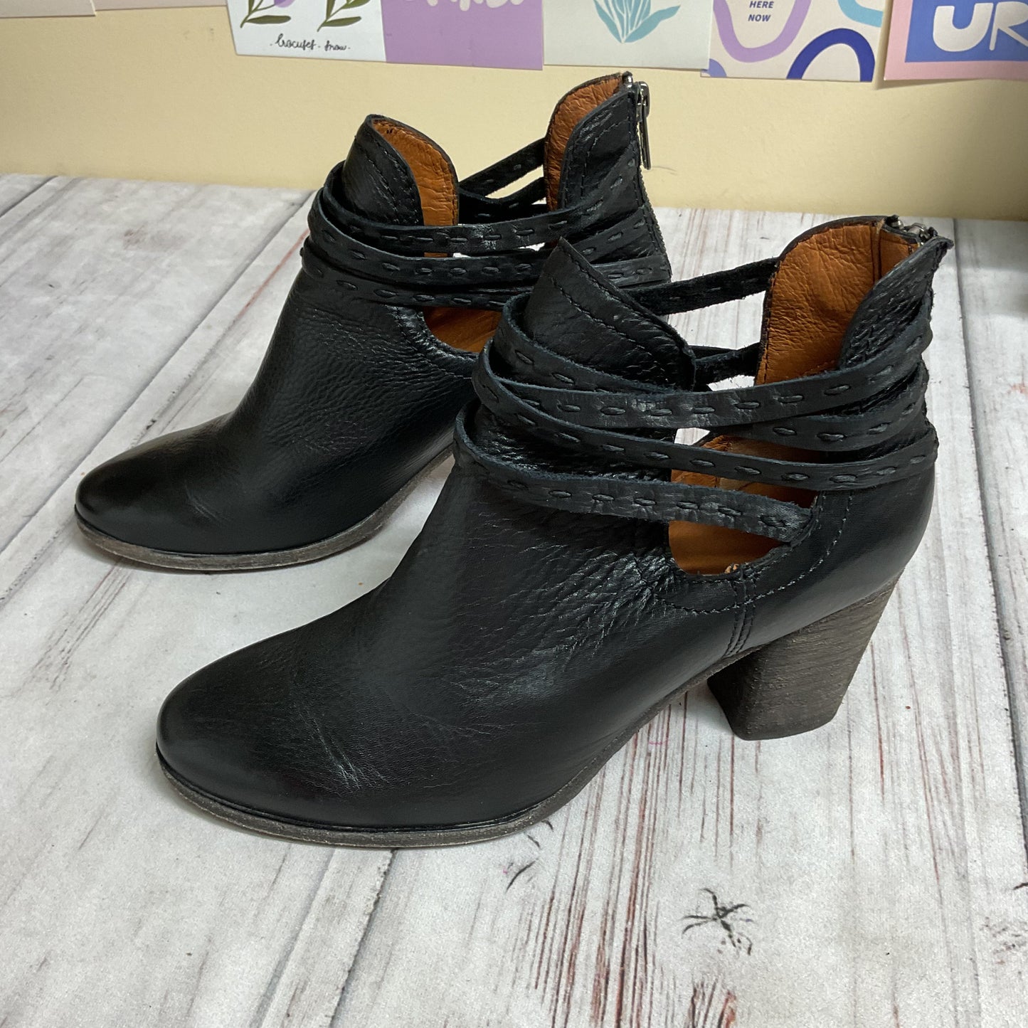 Boots Designer By Frye In Black, Size:8.5