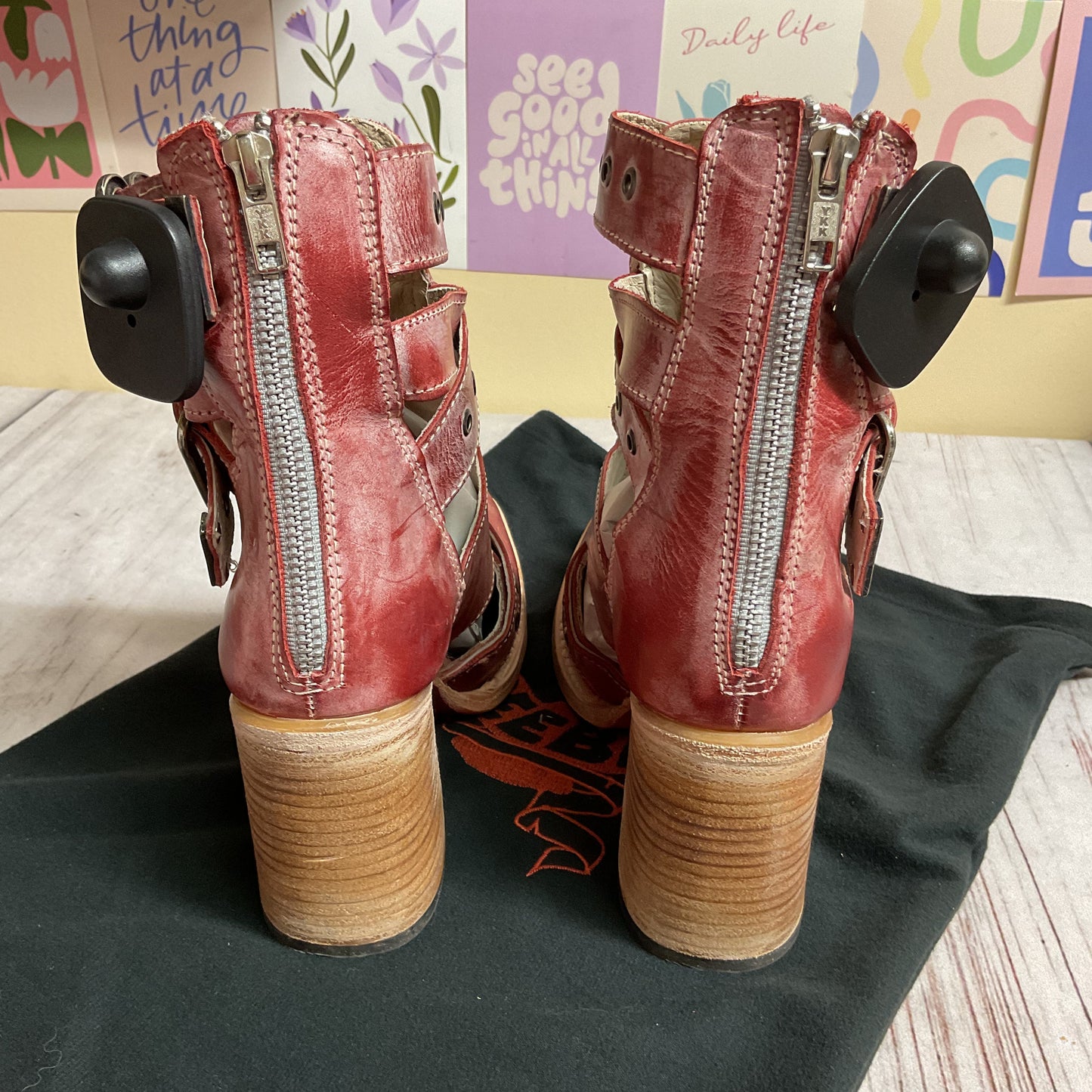 Shoes Heels Block By Freebird In Red, Size:9