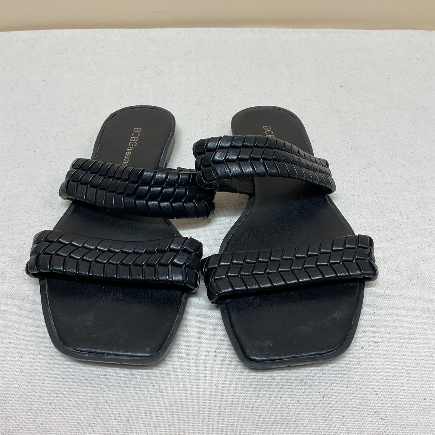 Sandals Flats By Bcbgeneration In Black, Size:7