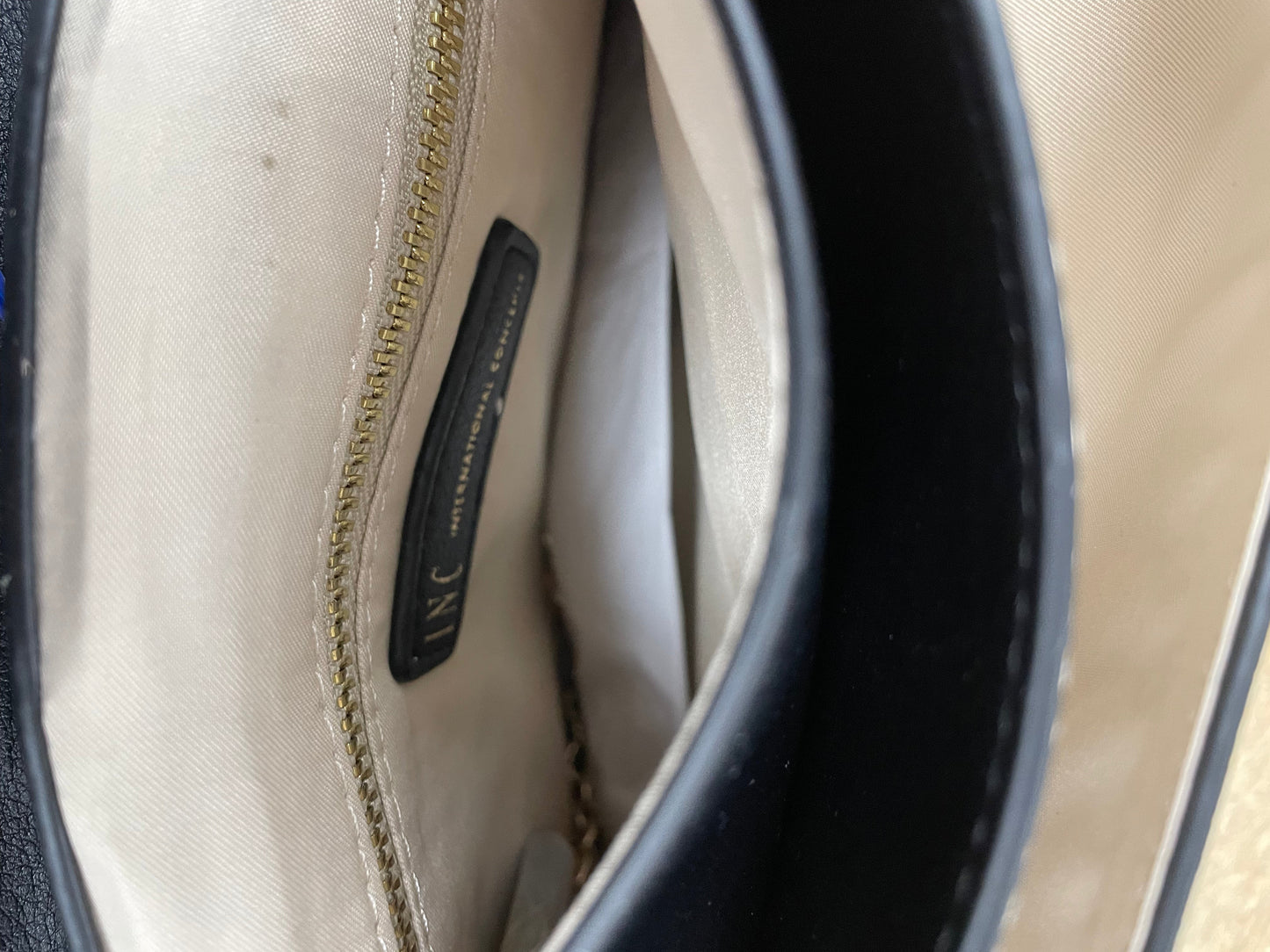 Clutch By Inc, Size: Large
