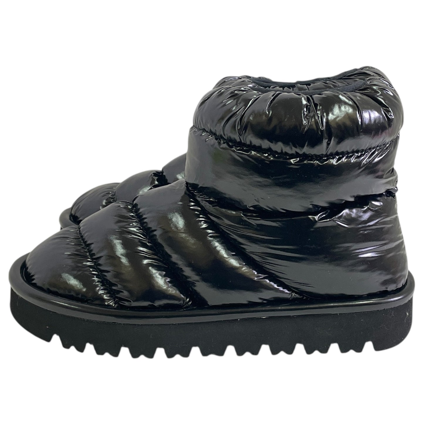 BOOTS ANKLE FLATS by CME In BLACK, Size: 8