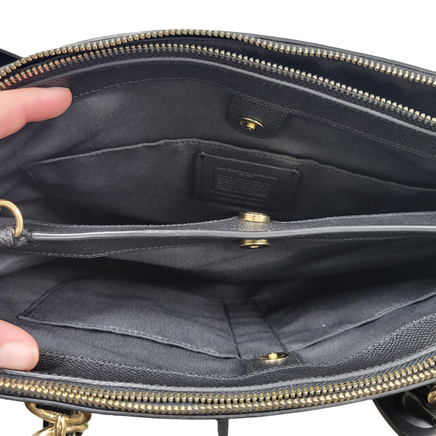 Handbag Designer By Coach Size: Large