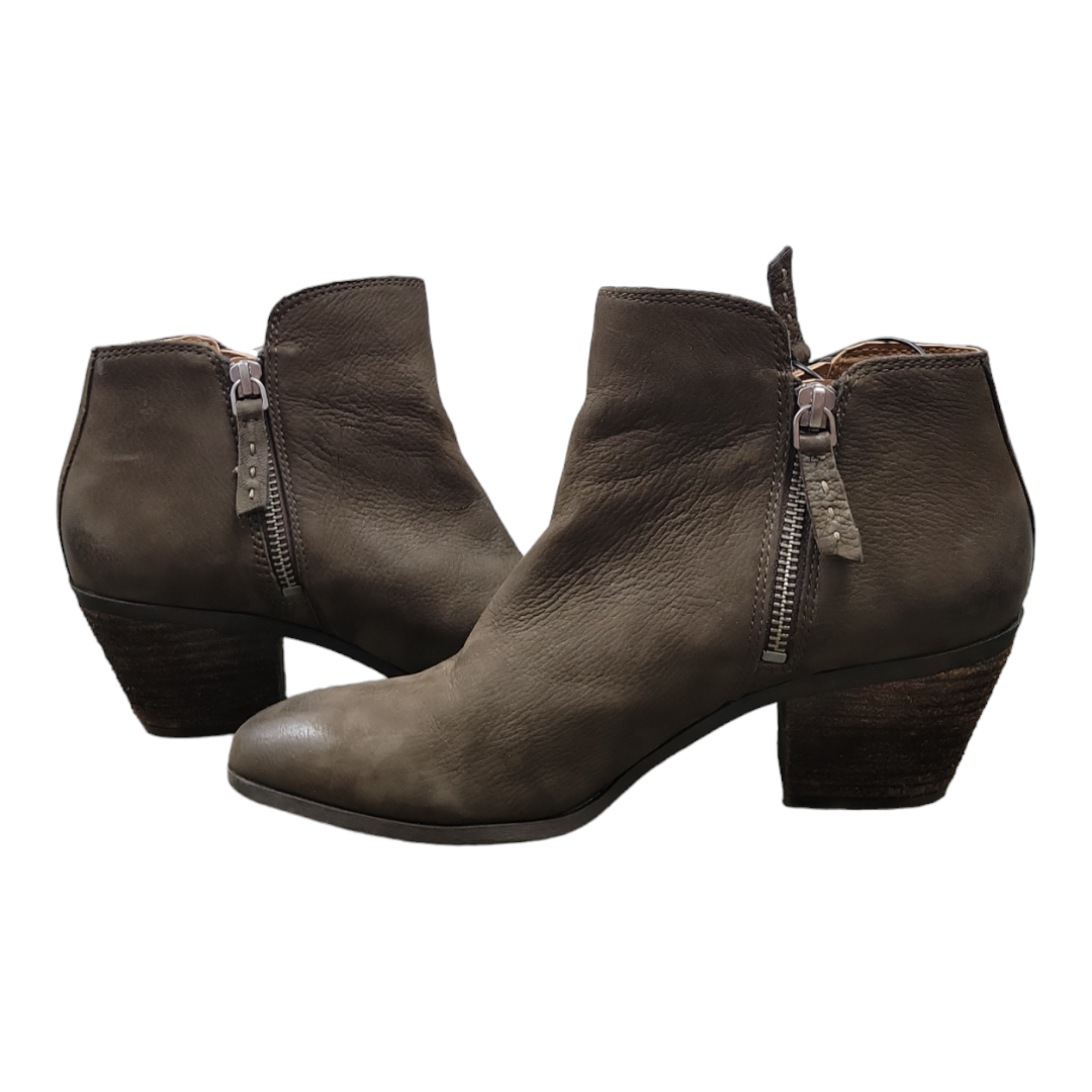 Designer Boots Ankle Heels By Frye Size: 7.5