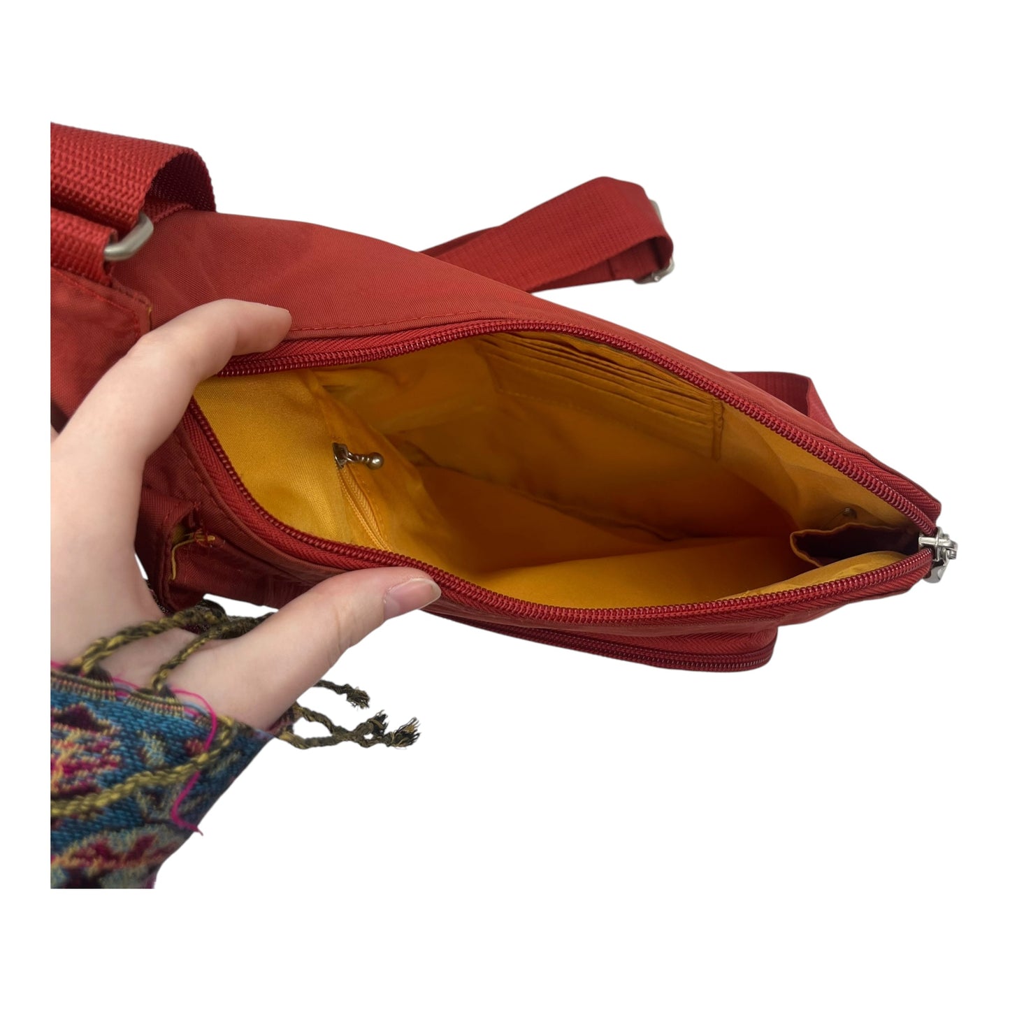 Crossbody By Baggallini In Red, Size:Medium