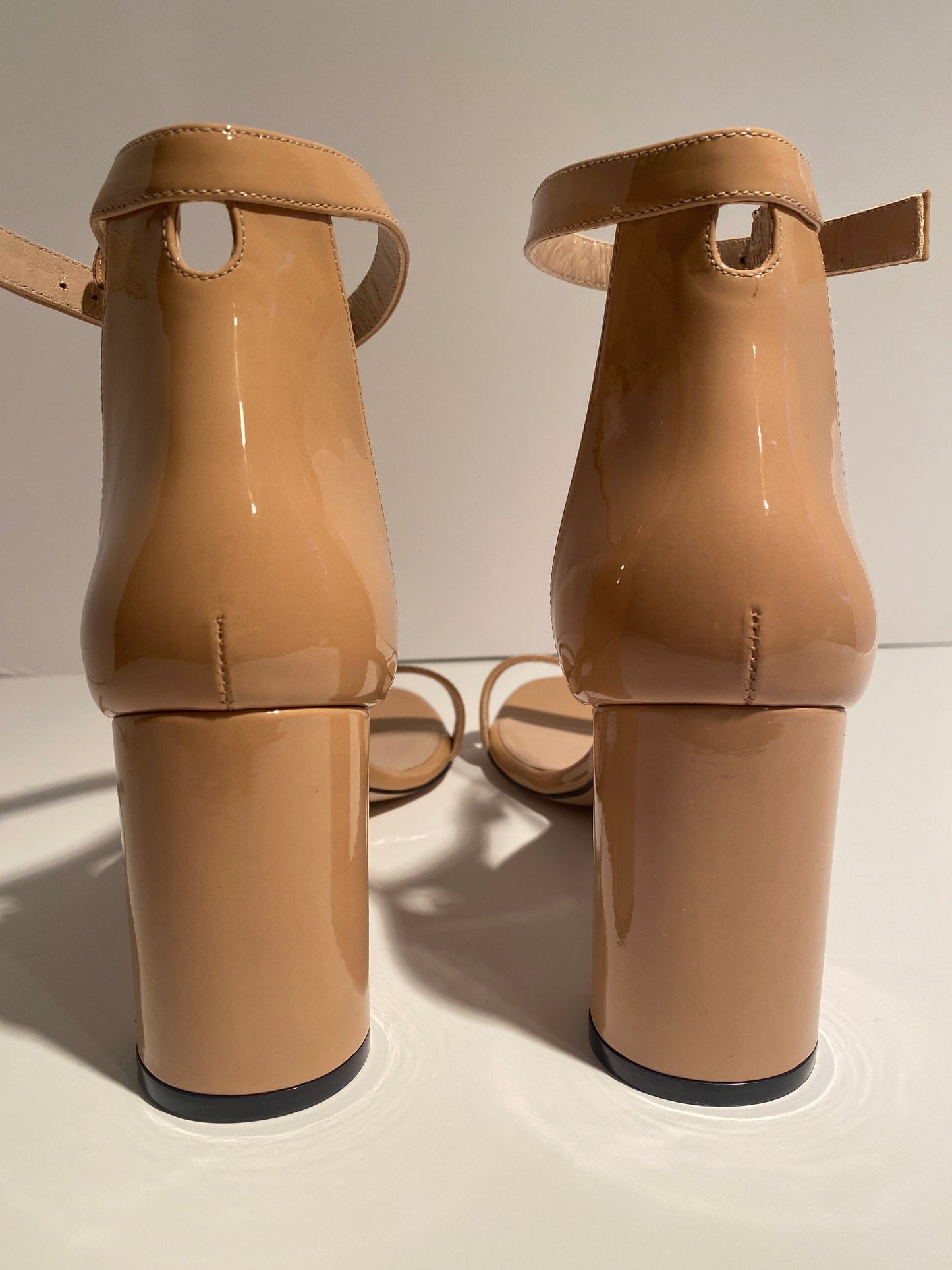 Shoes Designer By Stuart Weitzman Size: 11