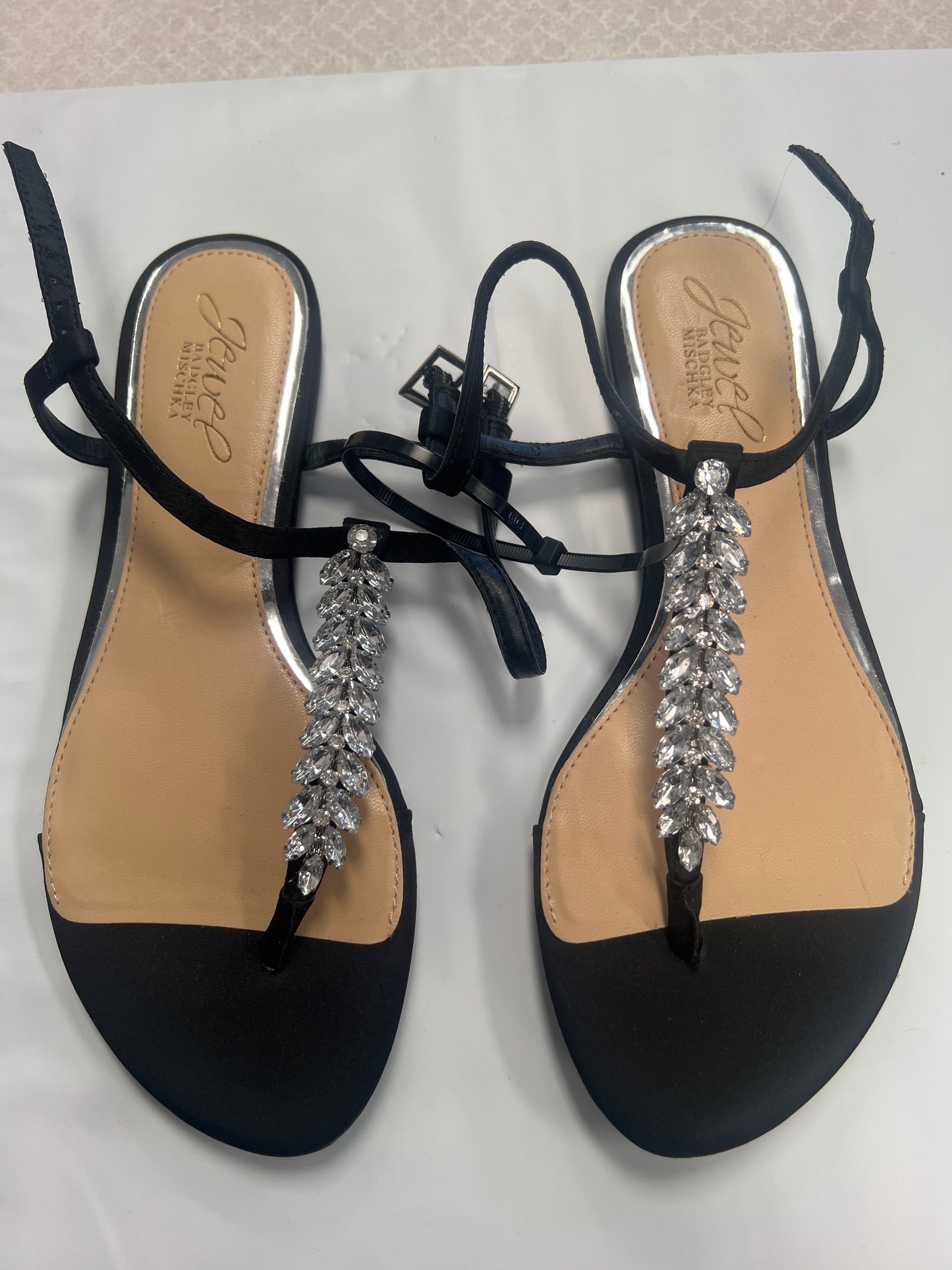 Sandals Flats By Badgley Mischka Size: 6