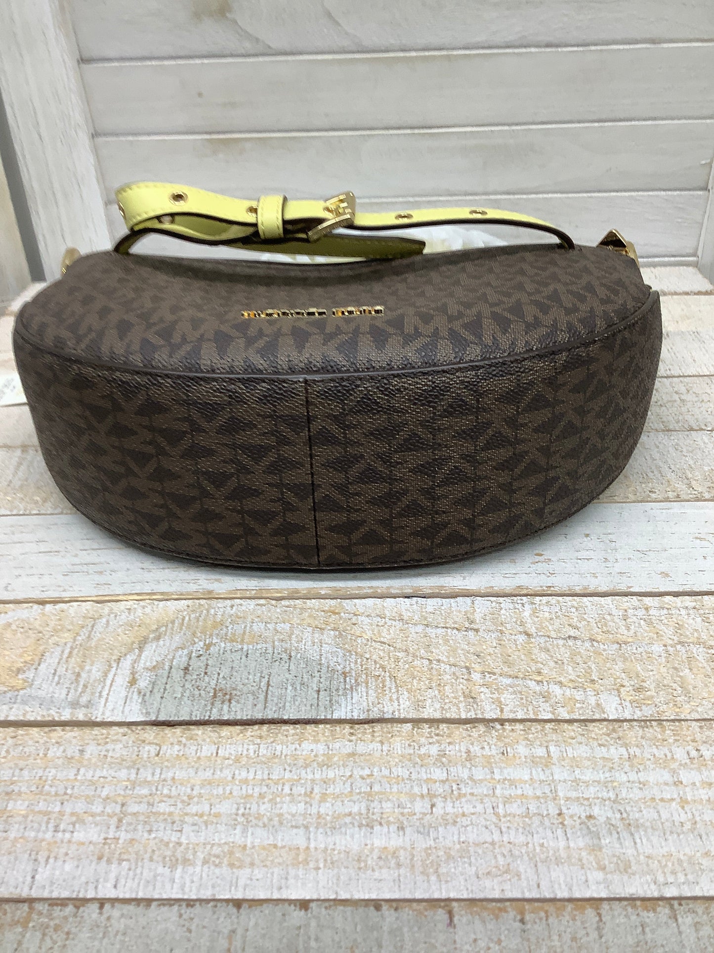 Handbag Designer By Michael Kors Size: Medium