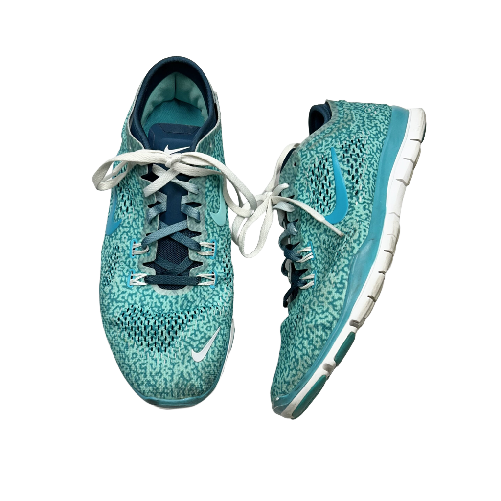 Shoes Athletic By Nike Size: 8.5
