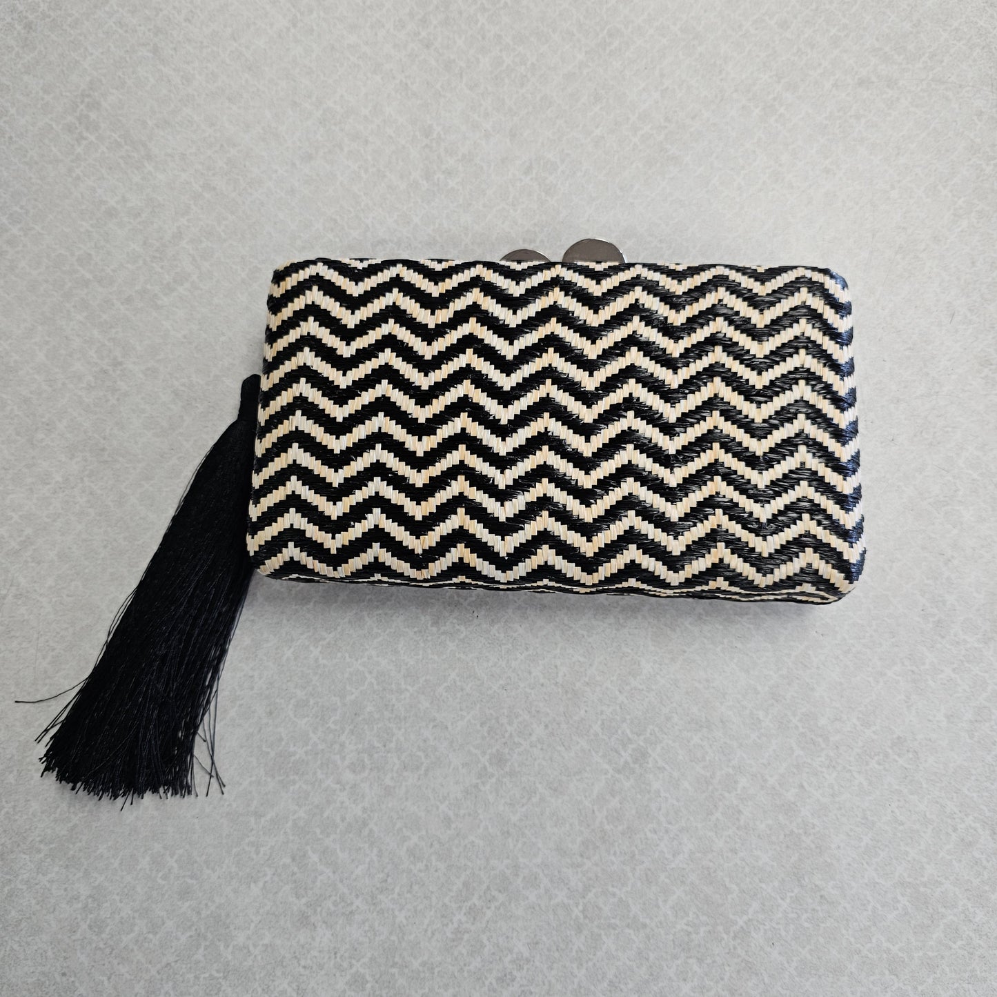 Clutch By Antonio Melani In Black & Cream, Size:Small