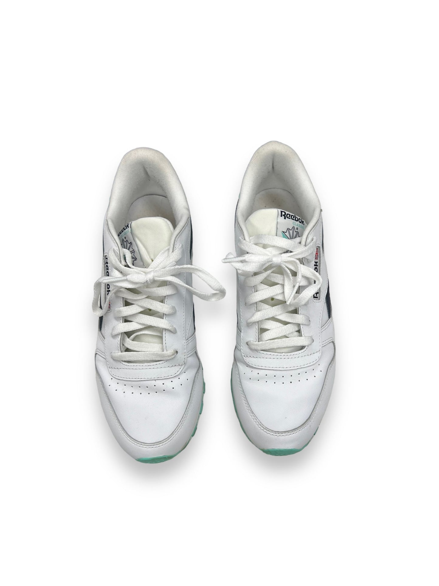 Shoes Sneakers By Reebok Size: 11