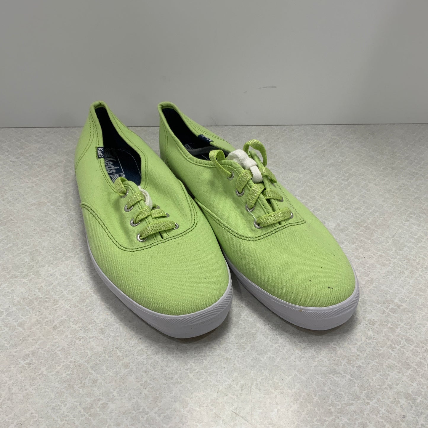 Shoes Sneakers By Keds Size: 9.5