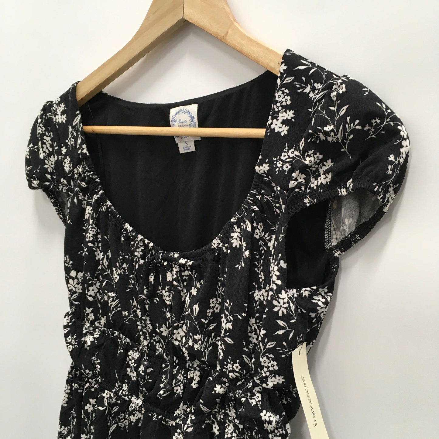 Top Short Sleeve By Blue Rain Size: S
