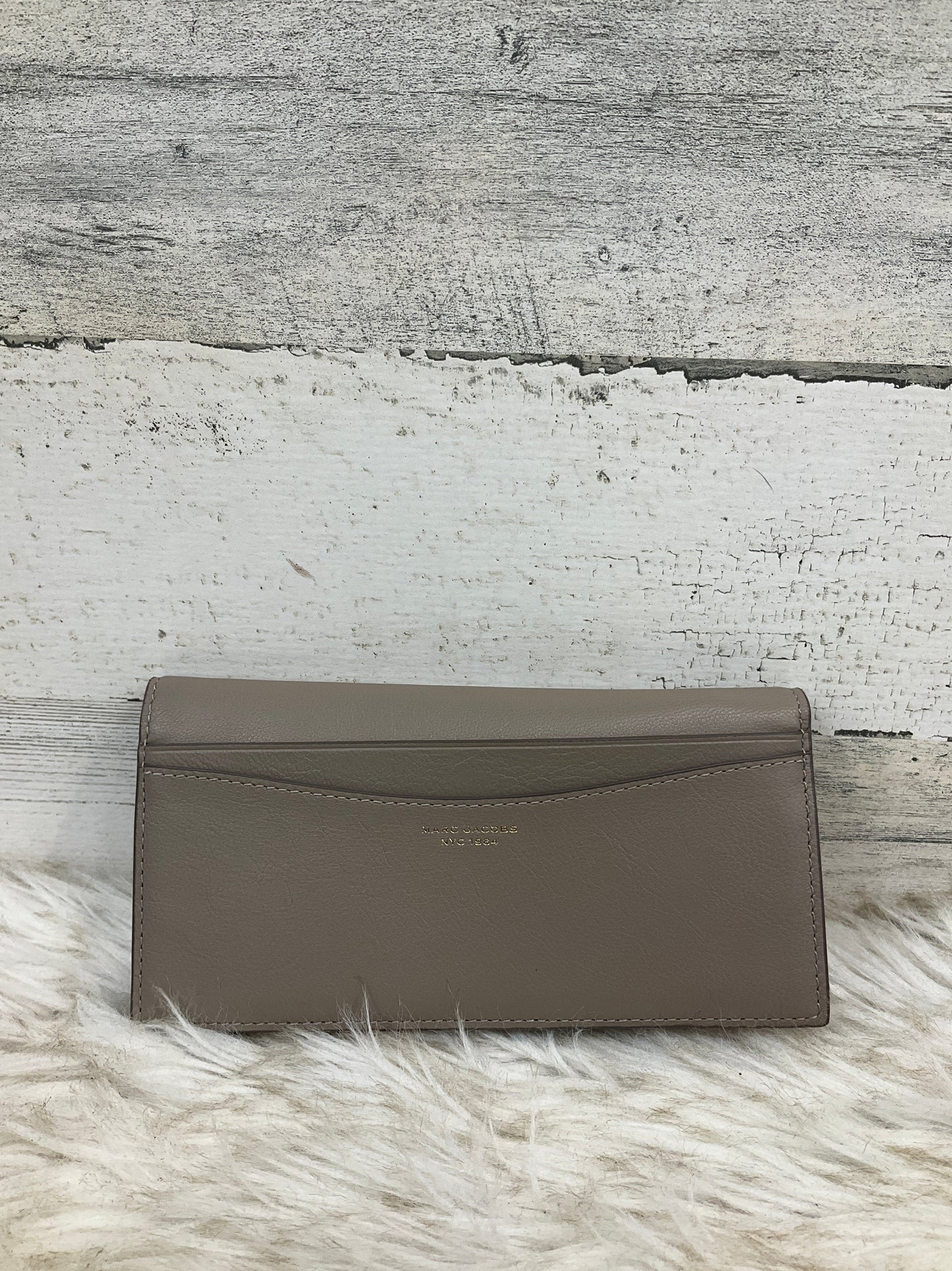 Wallet Designer By Marc Jacobs Size: Medium