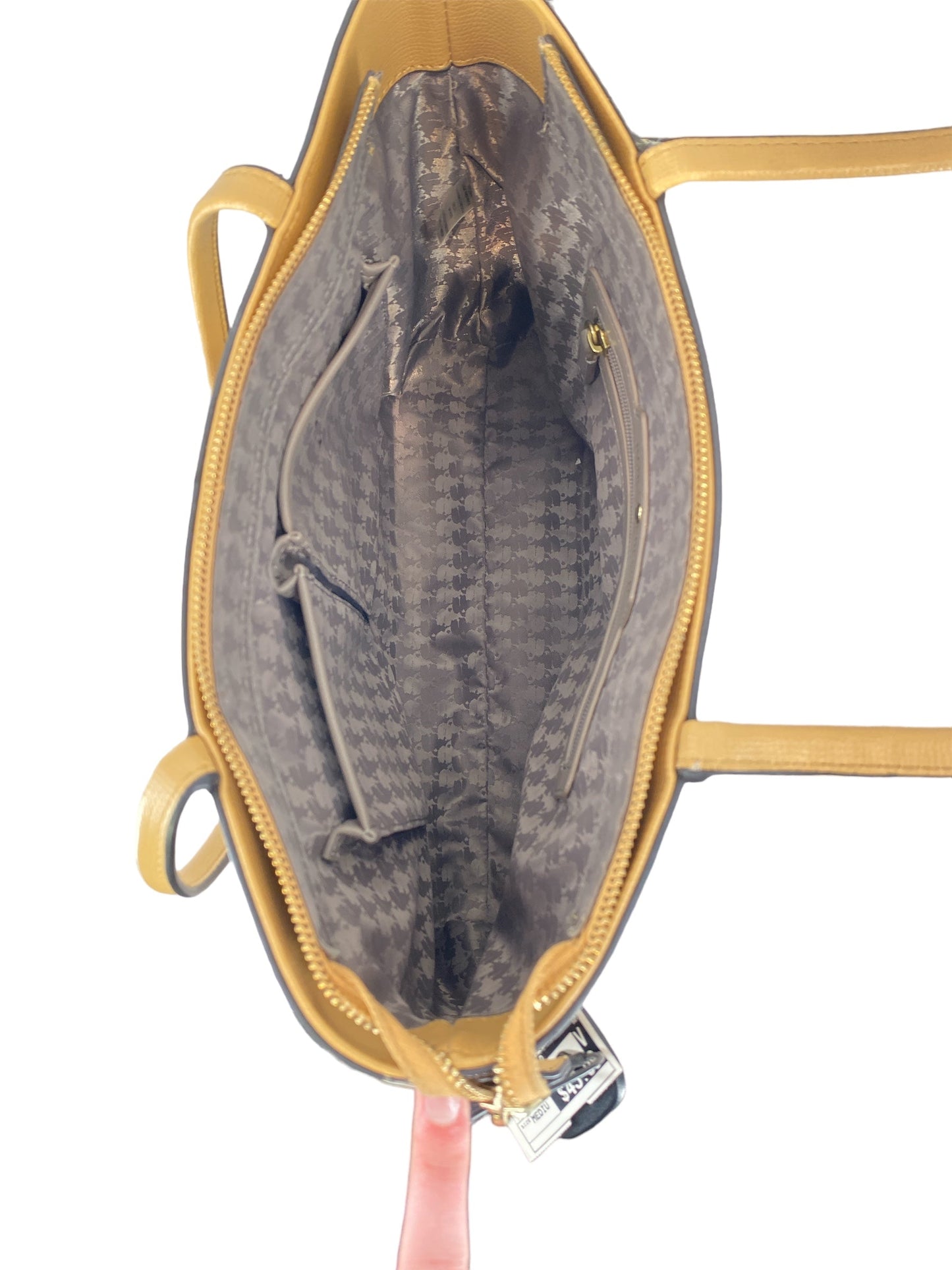 Handbag By Karl Lagerfeld Size: Medium