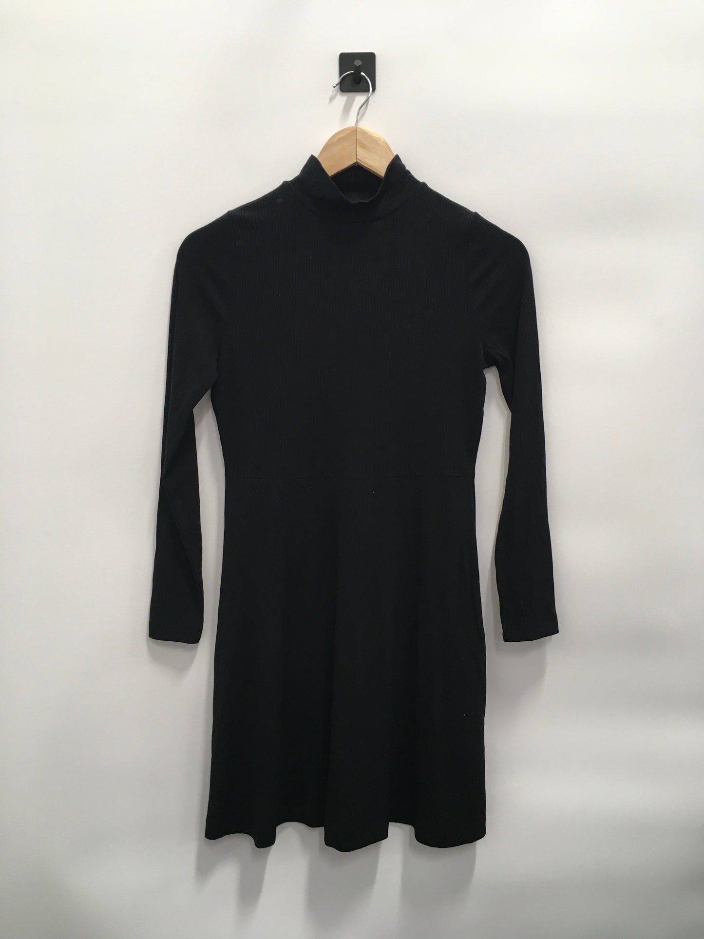 Dress Casual Short By Banana Republic Size: Xs