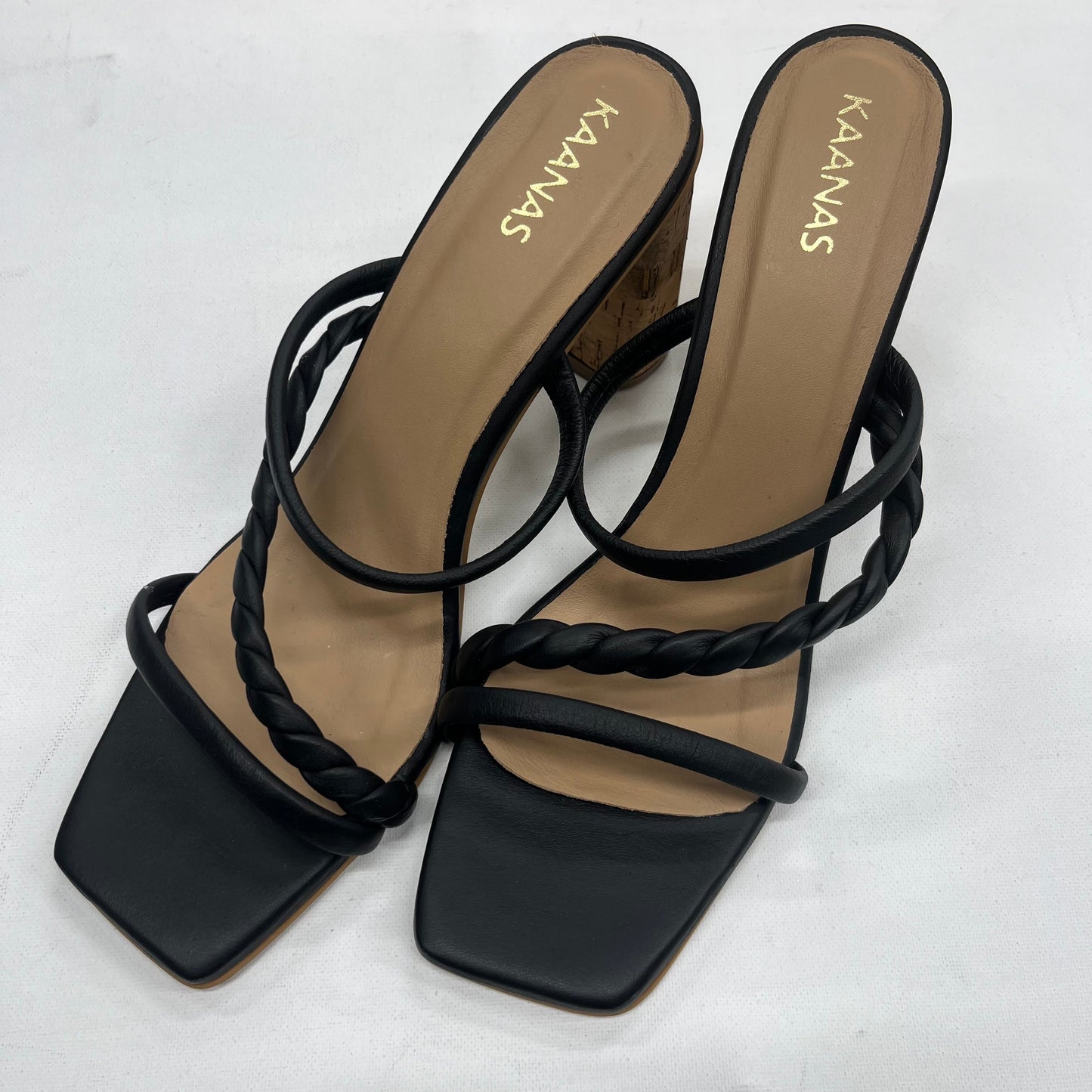 Shoes Heels Block By Kaanas Size: 10