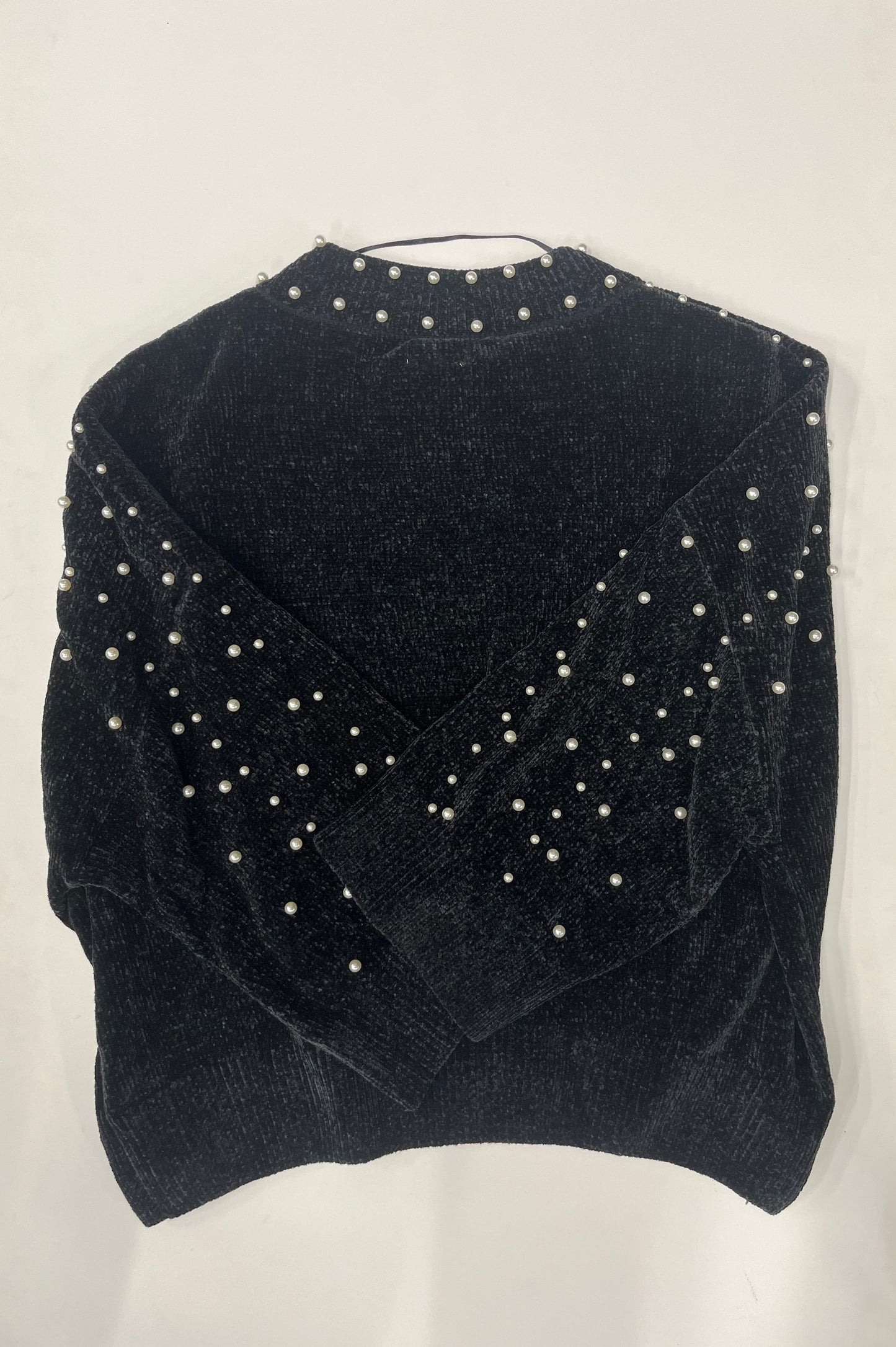 Sweater By Crown And Ivy NWT Size: M