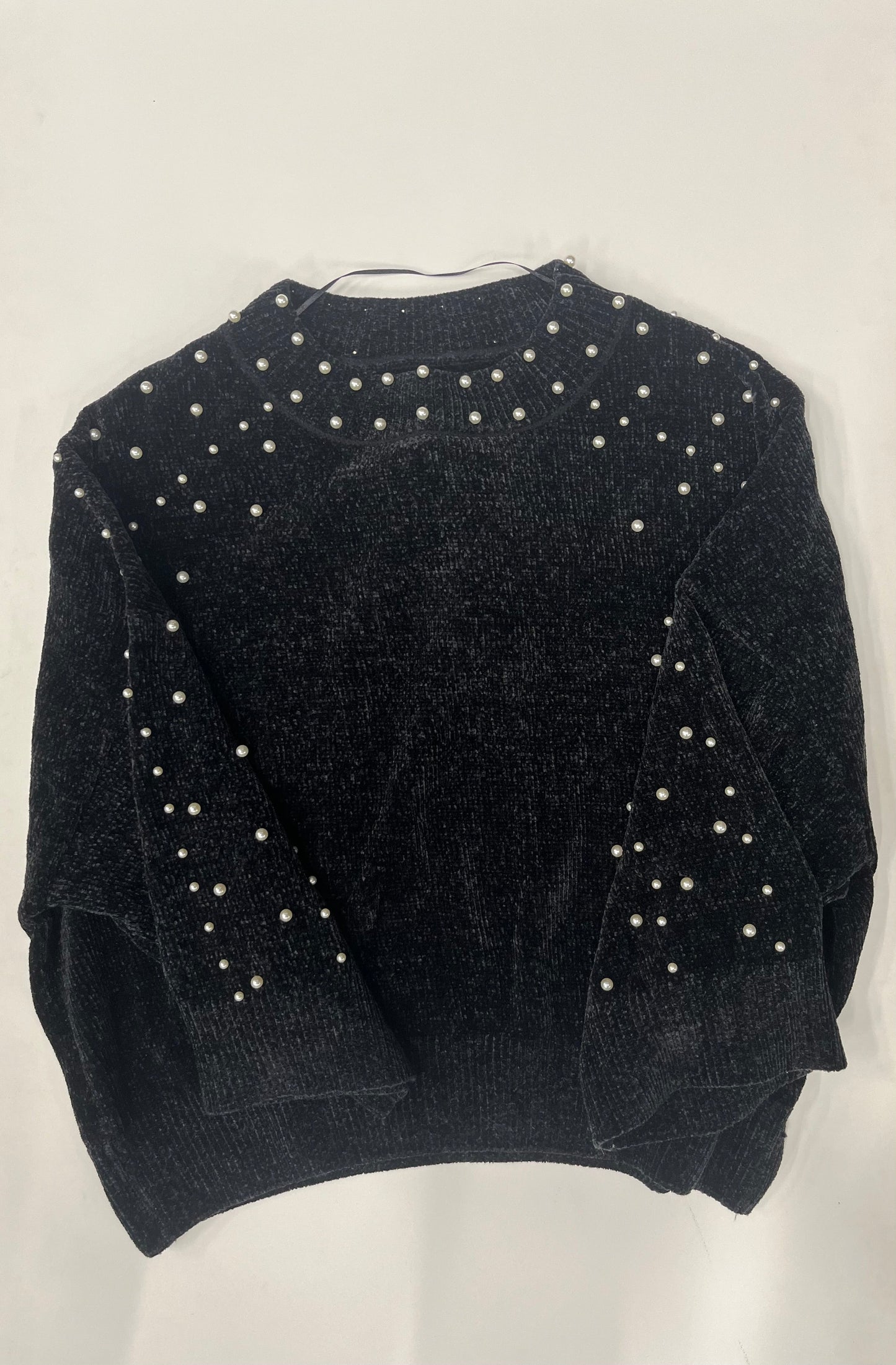 Sweater By Crown And Ivy NWT Size: M