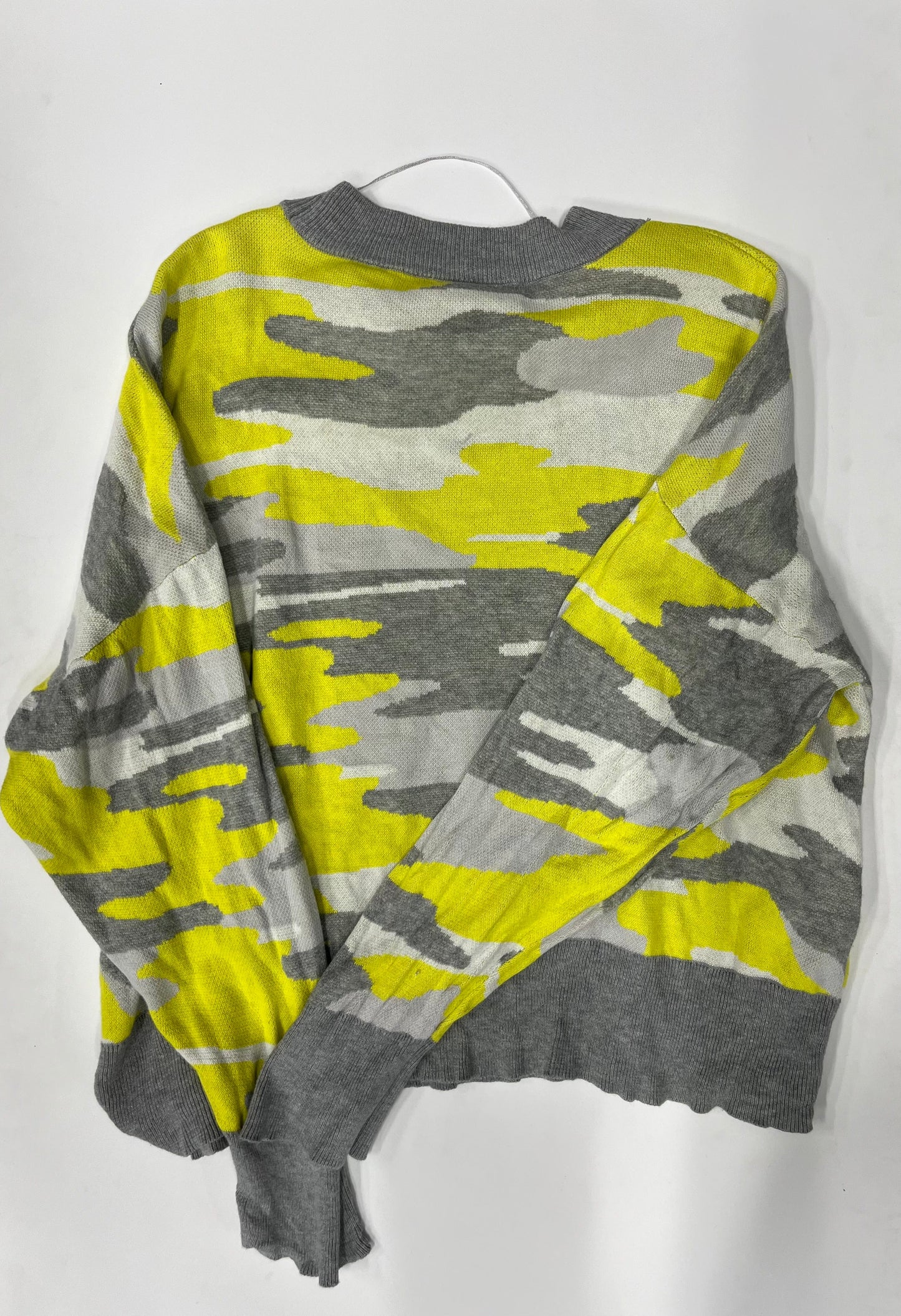 Top Long Sleeve By Crown And Ivy Size: M