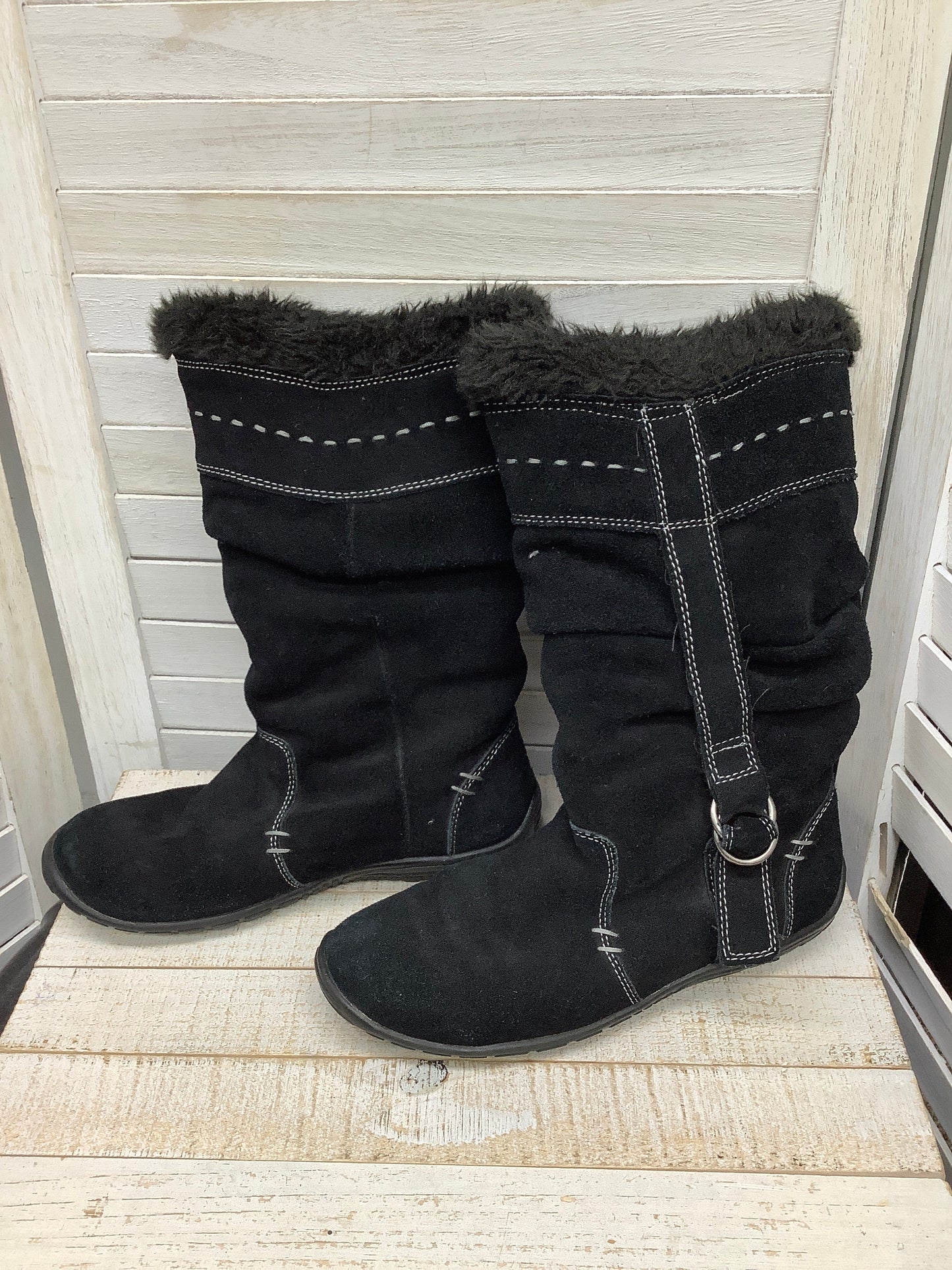 Boots Snow By White Mountain Size: 6.5