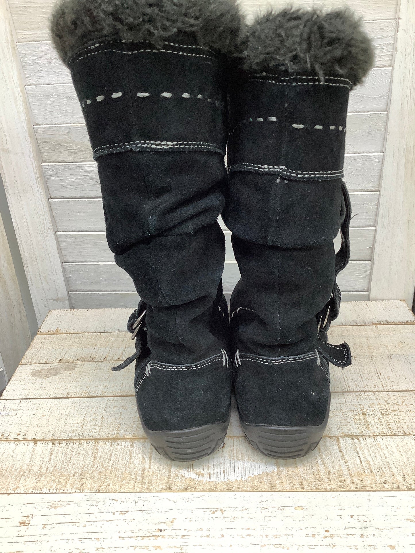 Boots Snow By White Mountain Size: 6.5