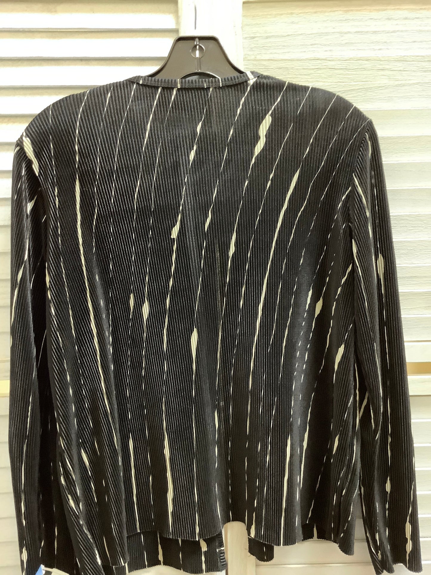 Cardigan By Clothes Mentor Size: M