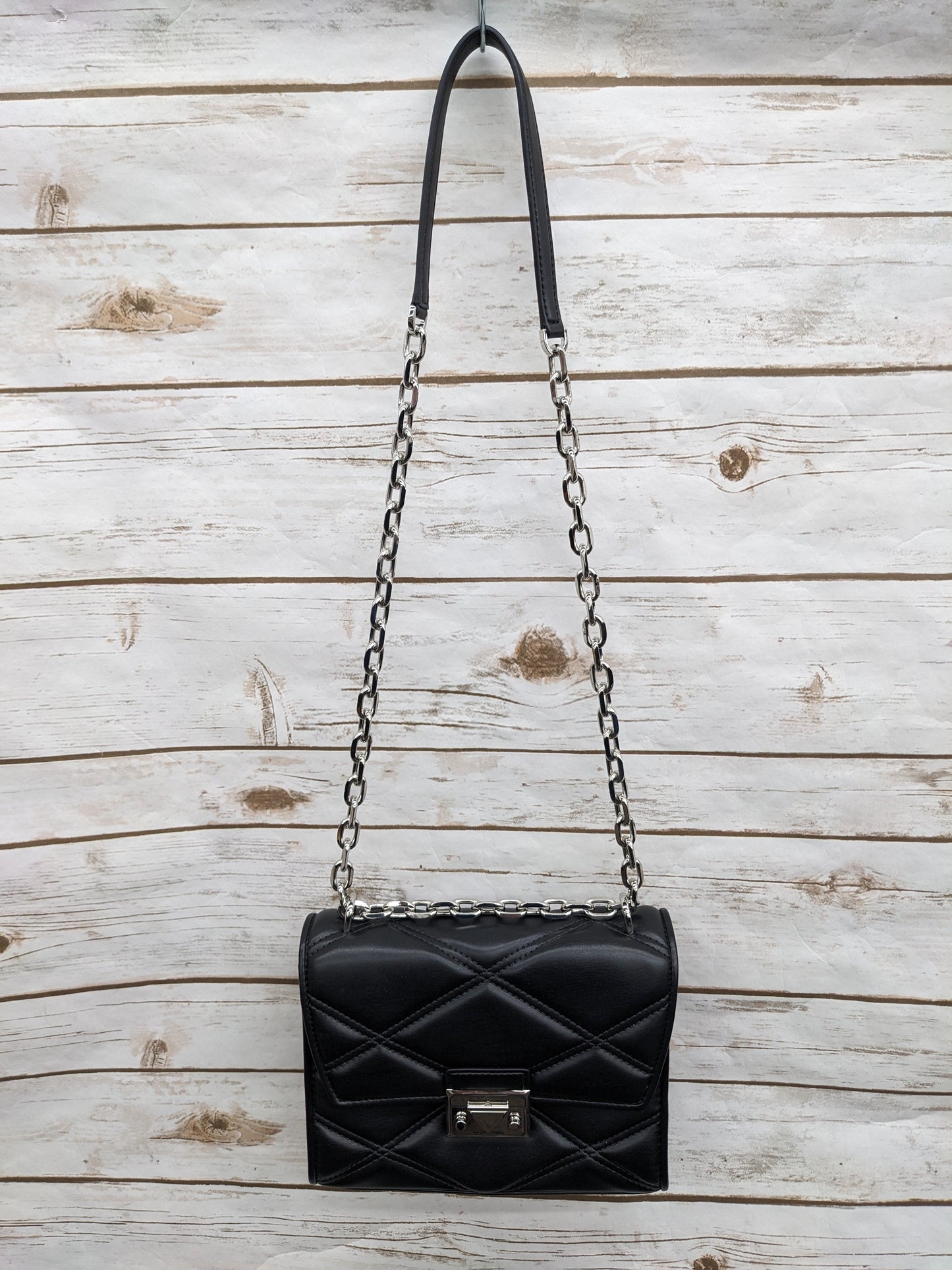 Handbag Designer By Michael Kors Size: Medium