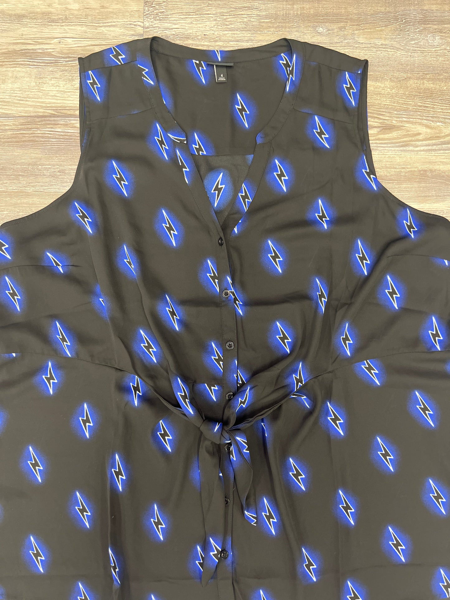 Top Sleeveless By Torrid Size: 4x