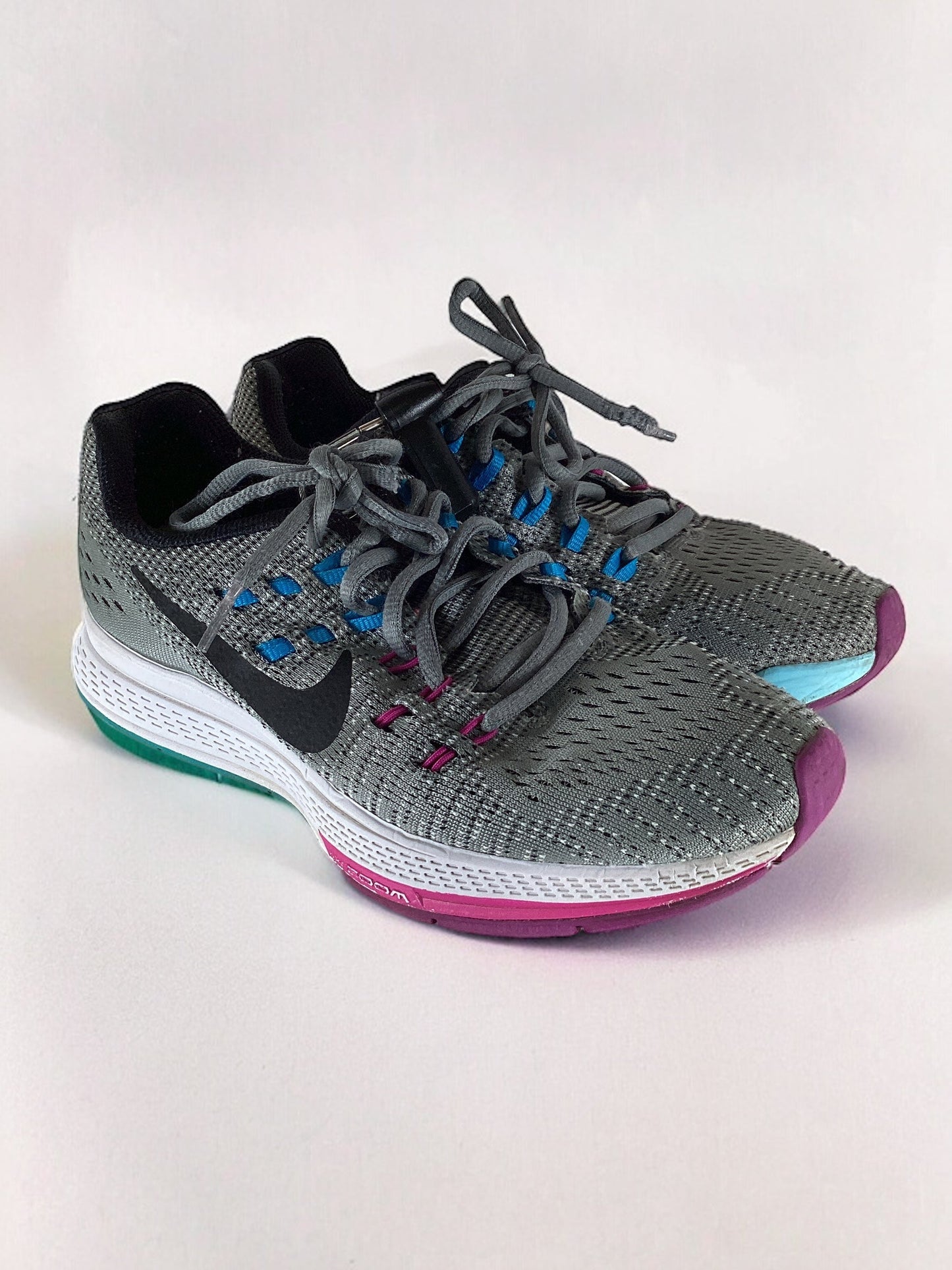 Shoes Athletic By Nike Size: 7
