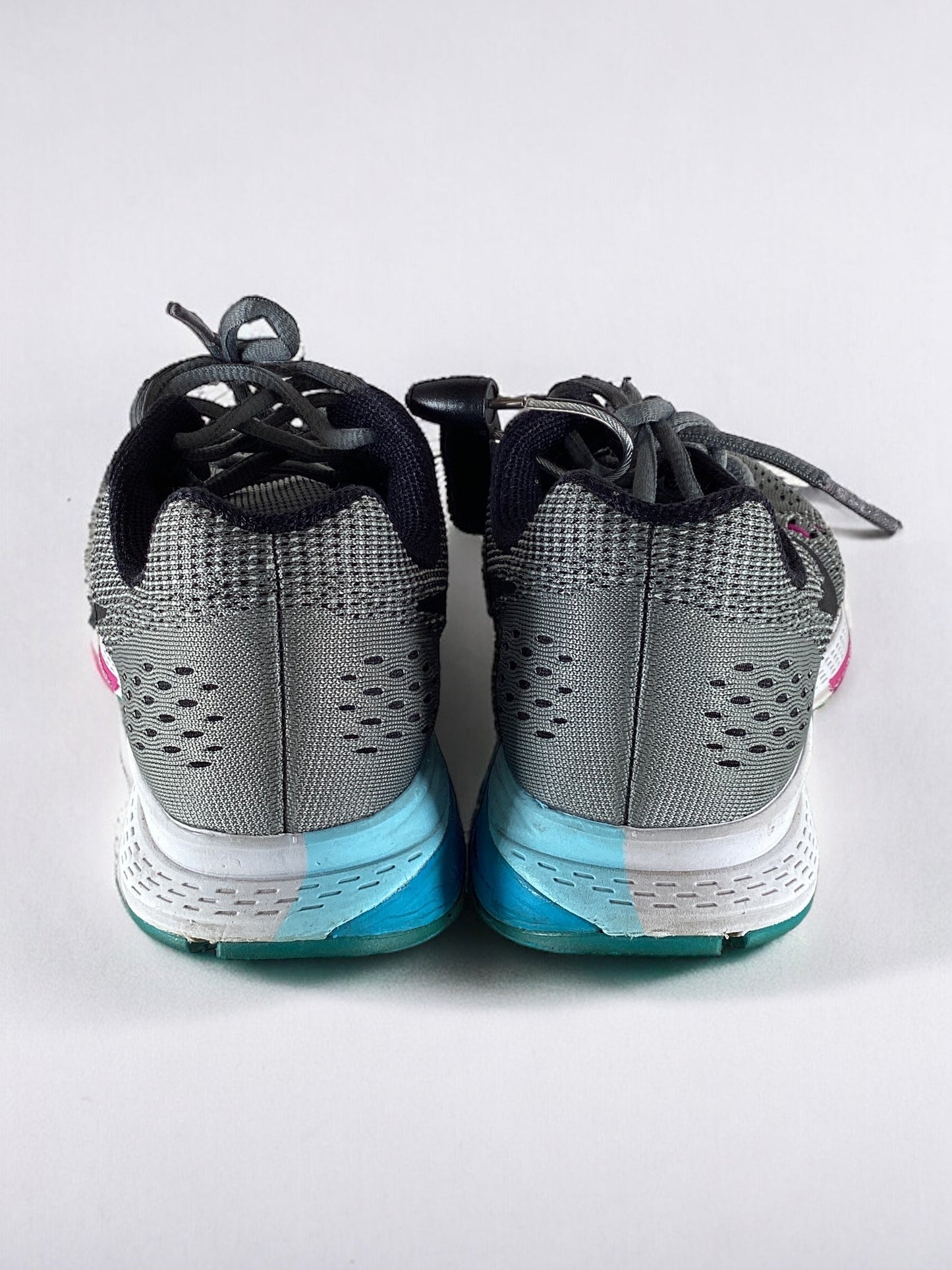 Shoes Athletic By Nike Size: 7