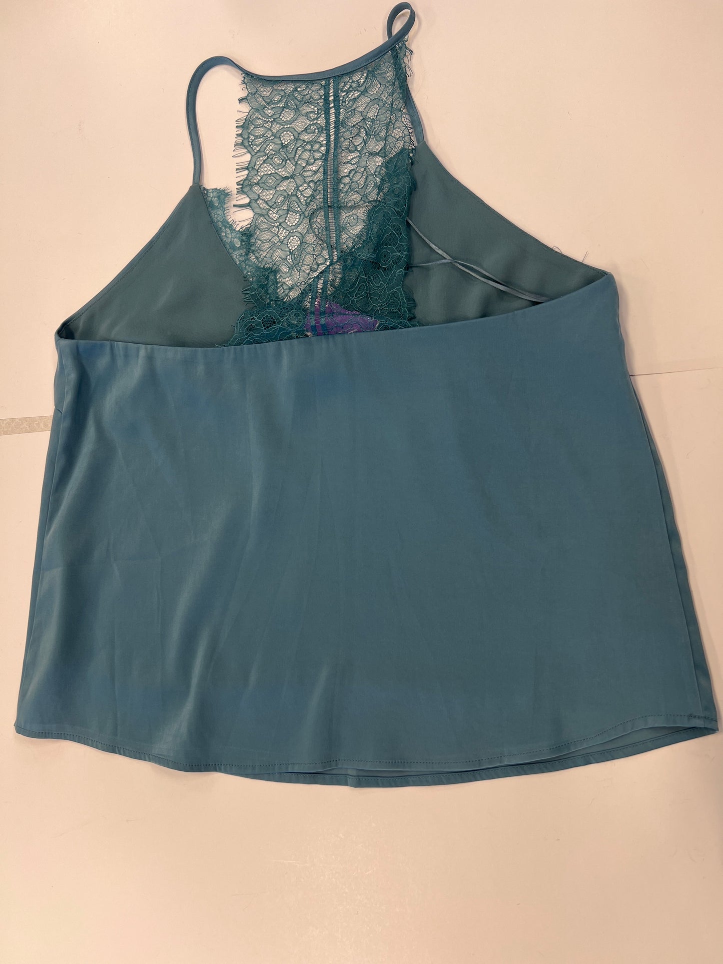 Tank Top By Lucy Size: L