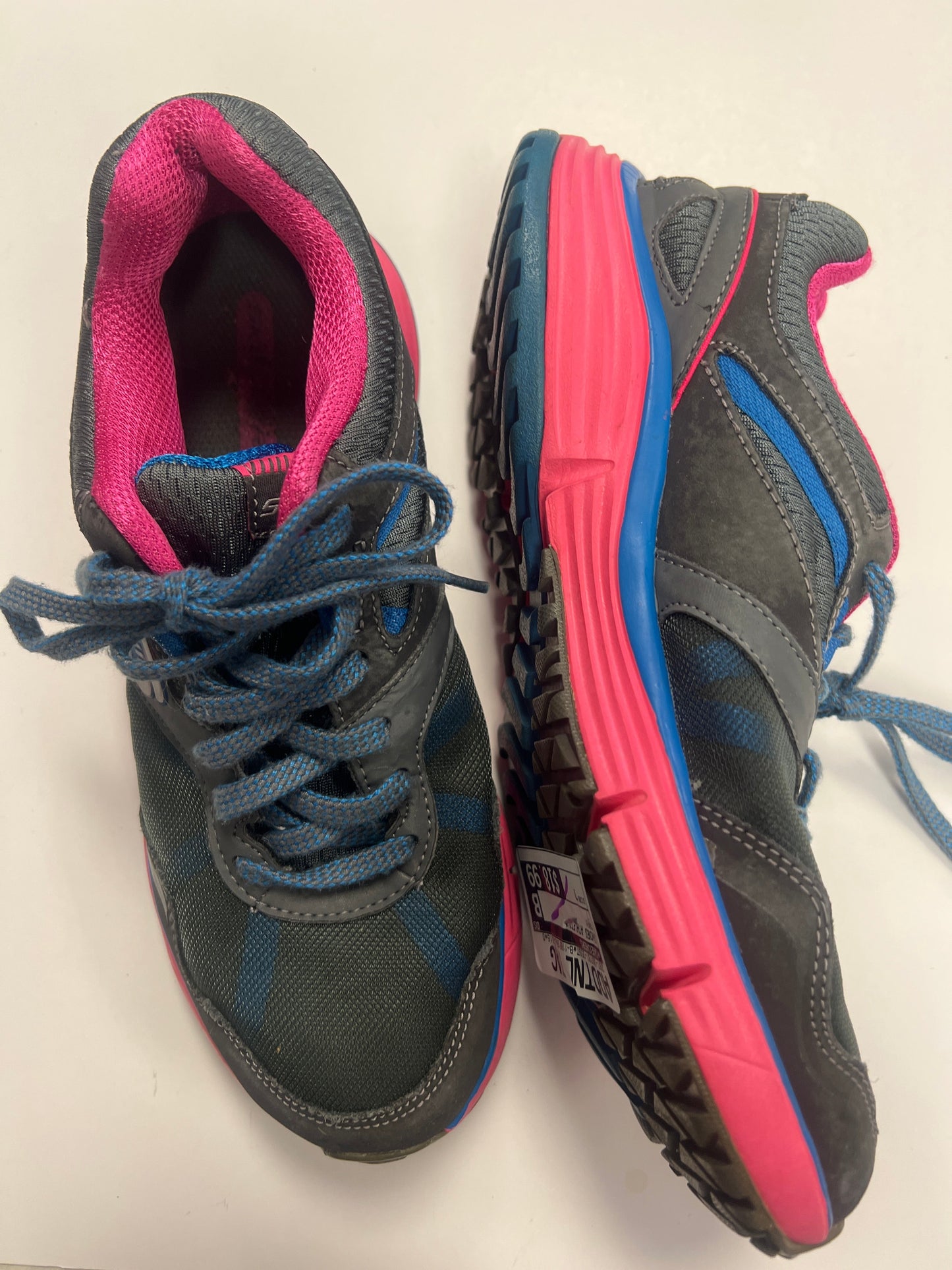 Shoes Athletic By Skechers Size: 7