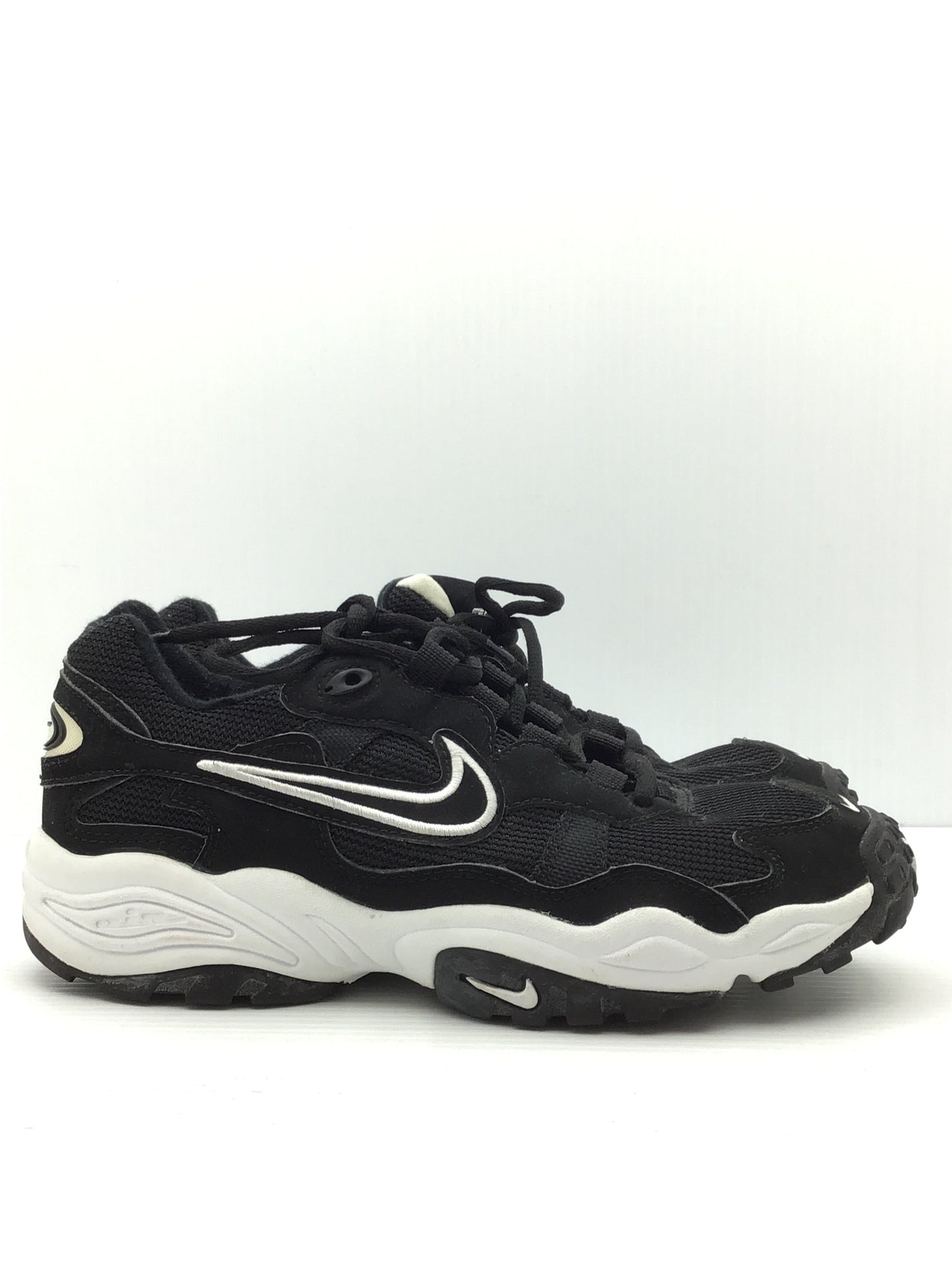 Shoes Athletic By Nike Size: 10