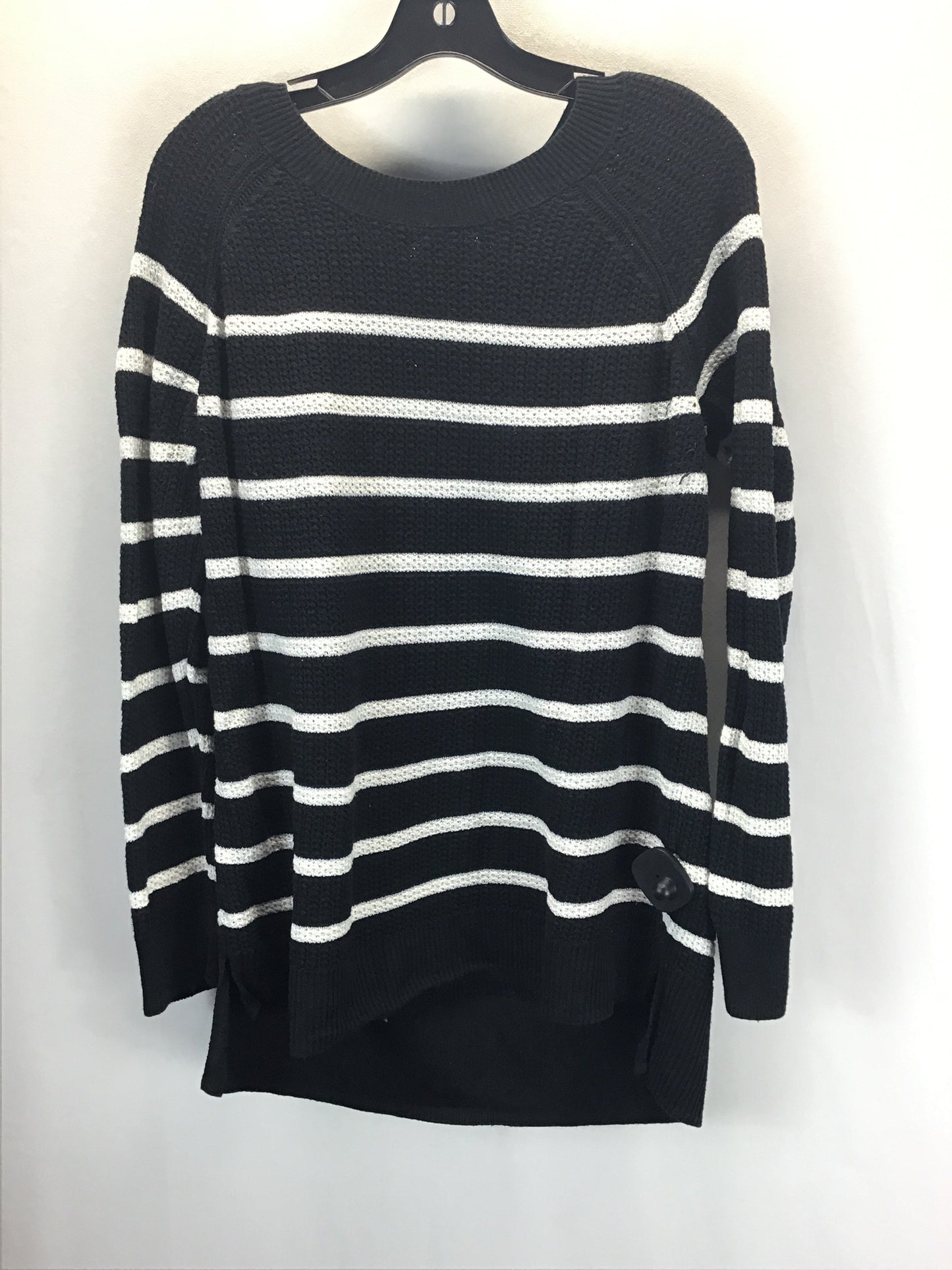 Sweater By Old Navy Size: L