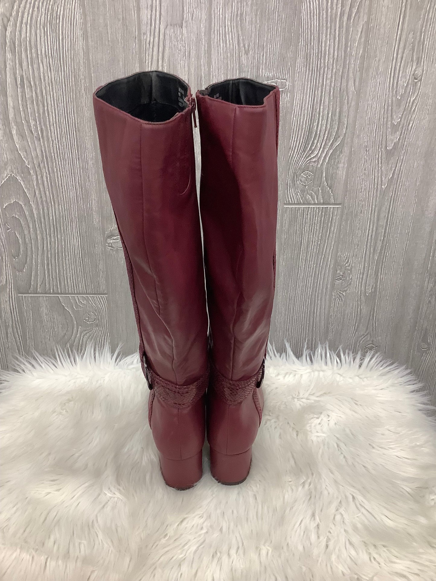 Boots Knee Flats By Comfortview Size: 11
