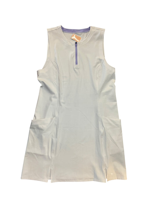 Athletic Dress By Clothes Mentor In White, Size:Xl