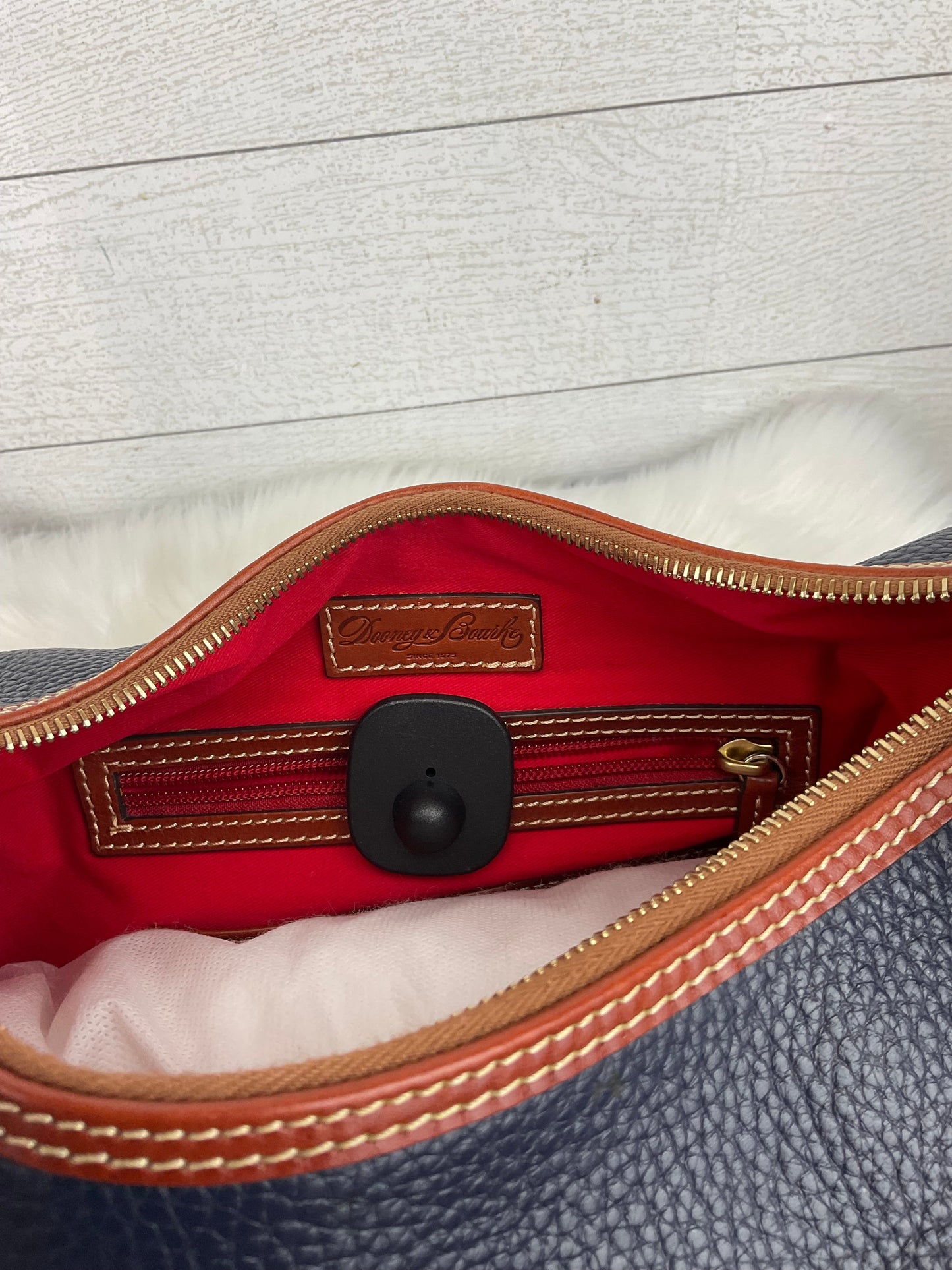 Handbag Designer By Dooney And Bourke, Size: Medium