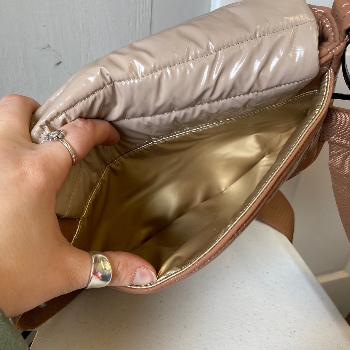 Handbag By Think Royln In Tan, Size:Small