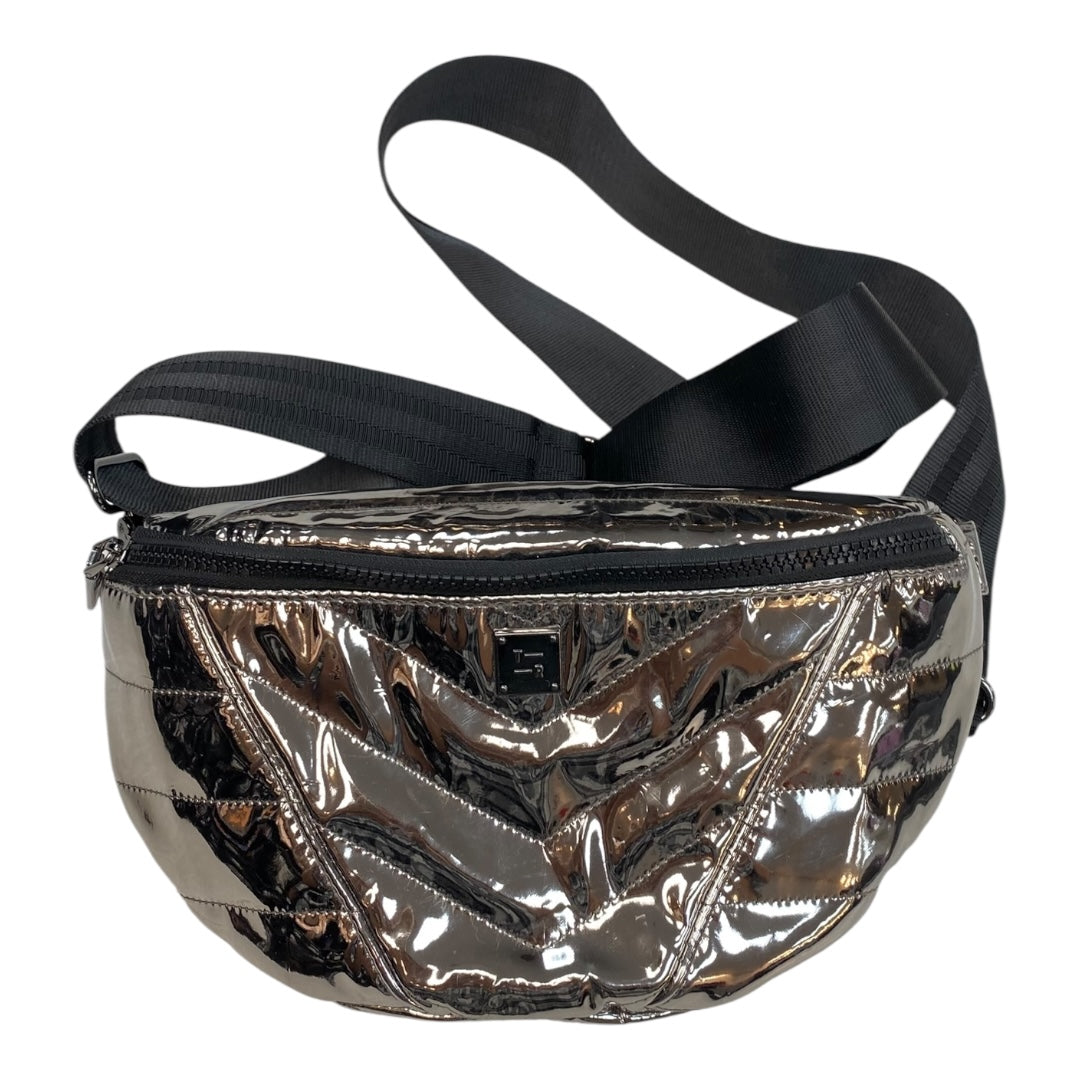Belt Bag By Think Royln In Grey, Size:Medium