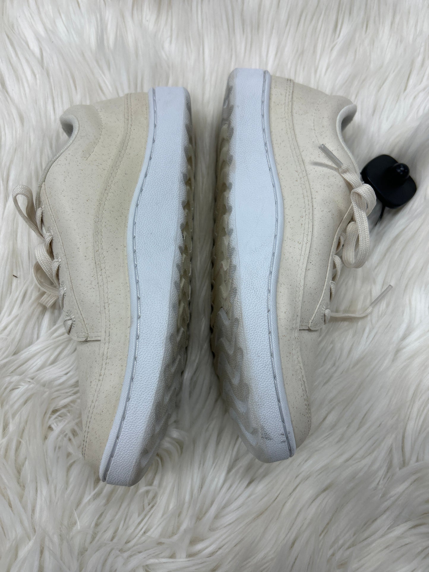 Shoes Sneakers By Allbirds In Cream, Size:7