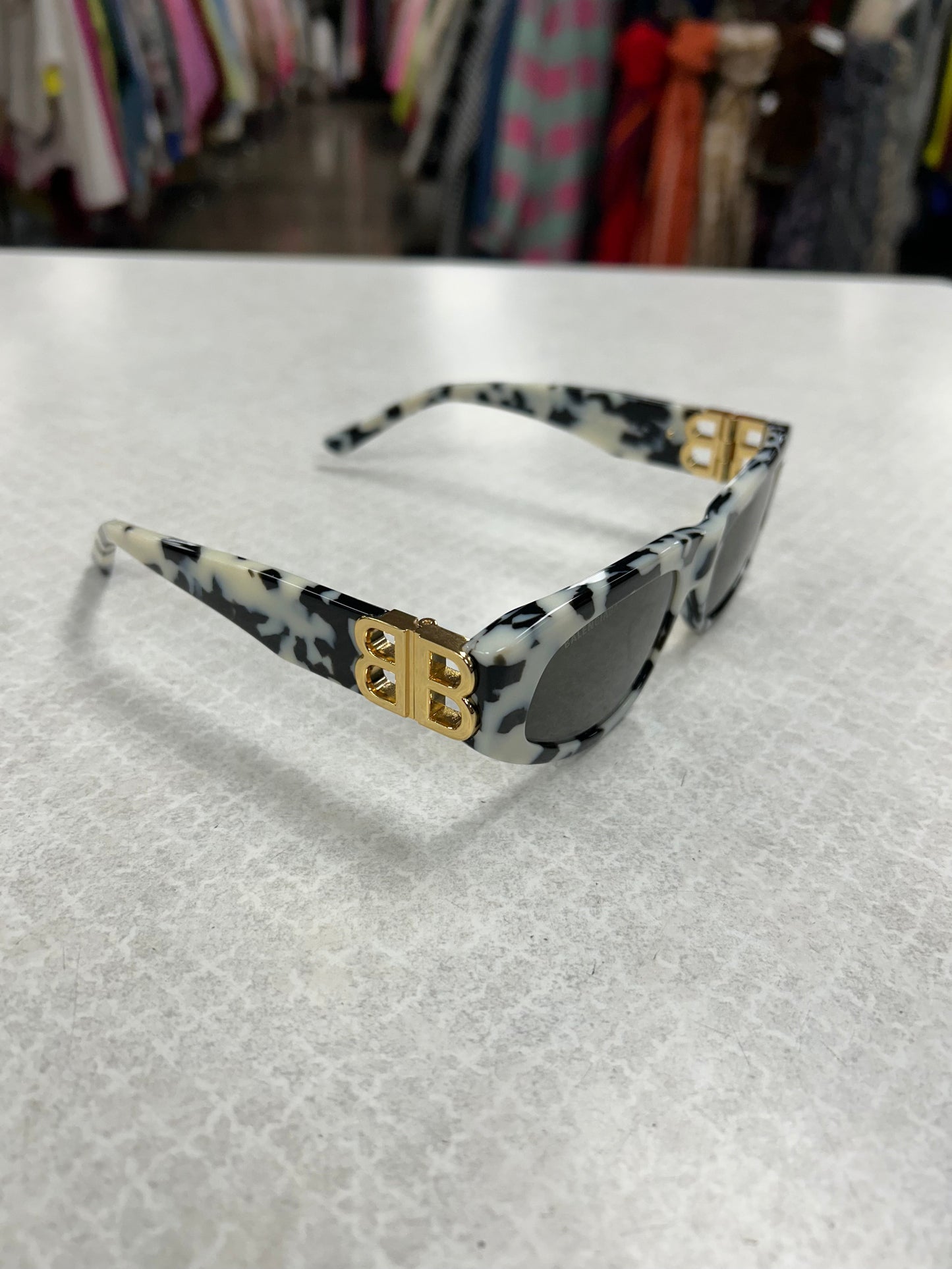 Sunglasses Luxury Designer By Balenciaga In Black & White